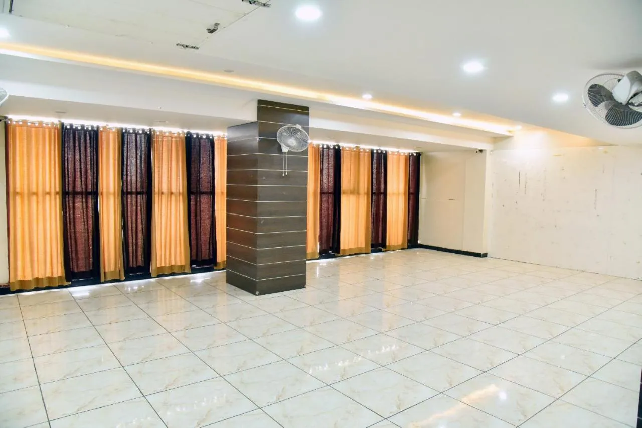 Hotel Midtown & Restaurant