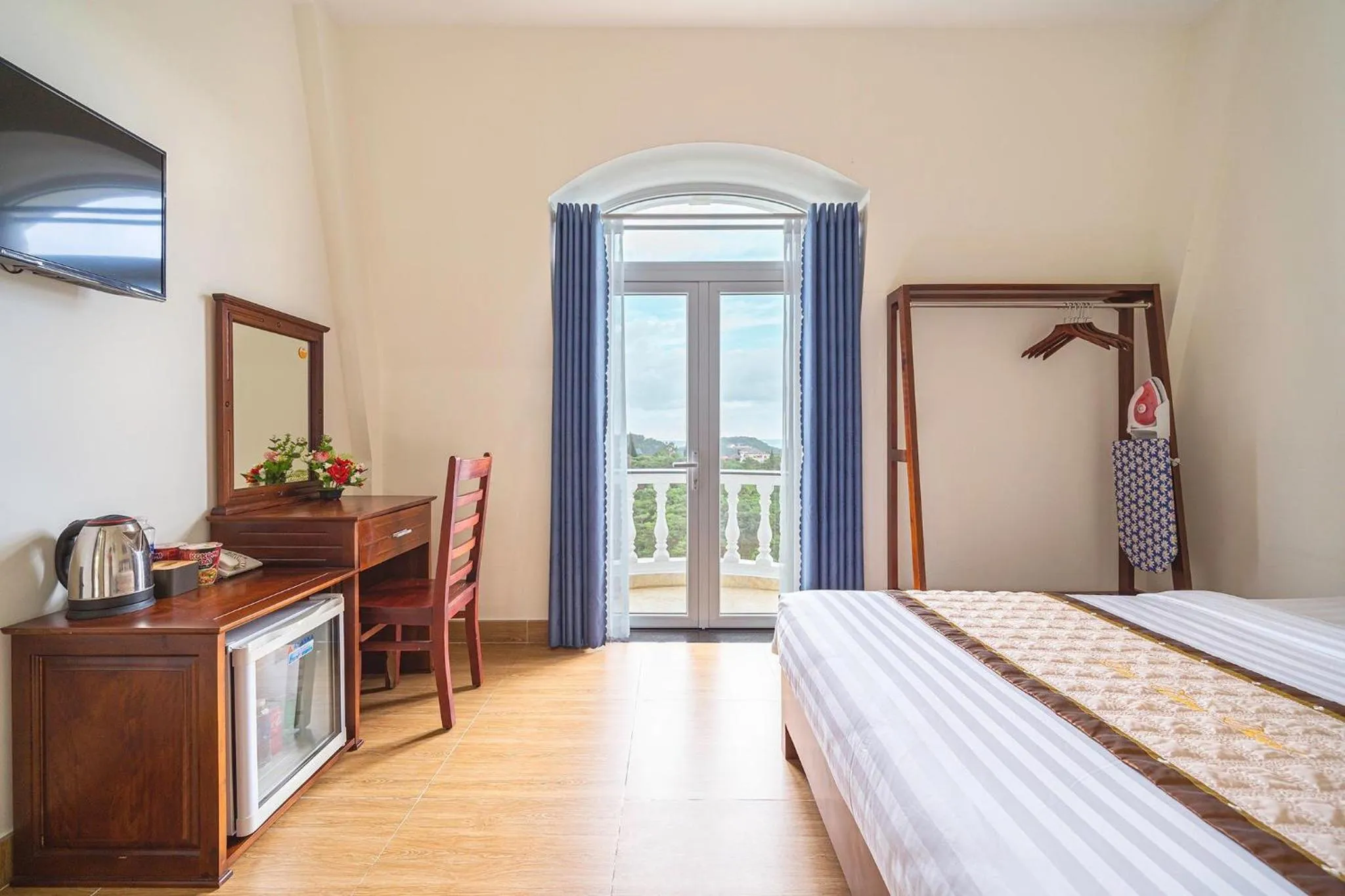 Bed in Dieu Thong Hotel