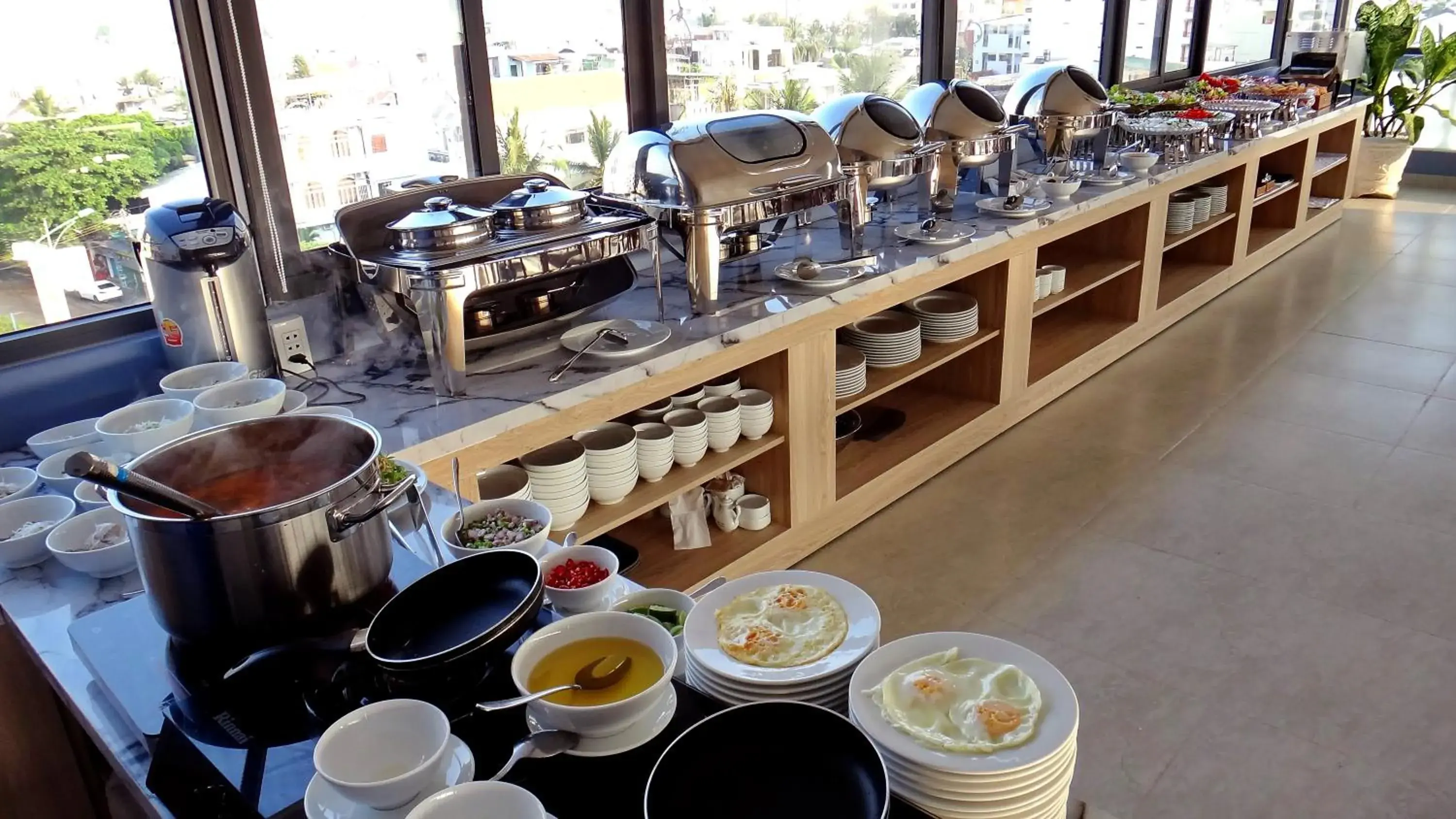 Restaurant/places to eat in For You Hotel Restaurant/places to eat in For You Hotel