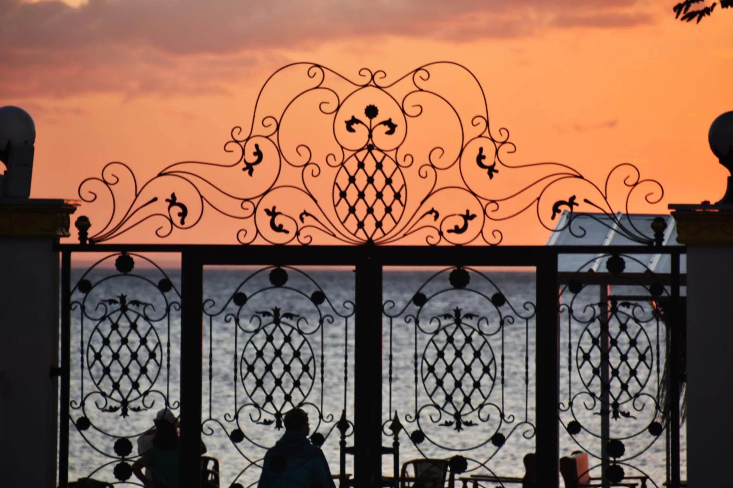 People in Grand Vuslat Erdek