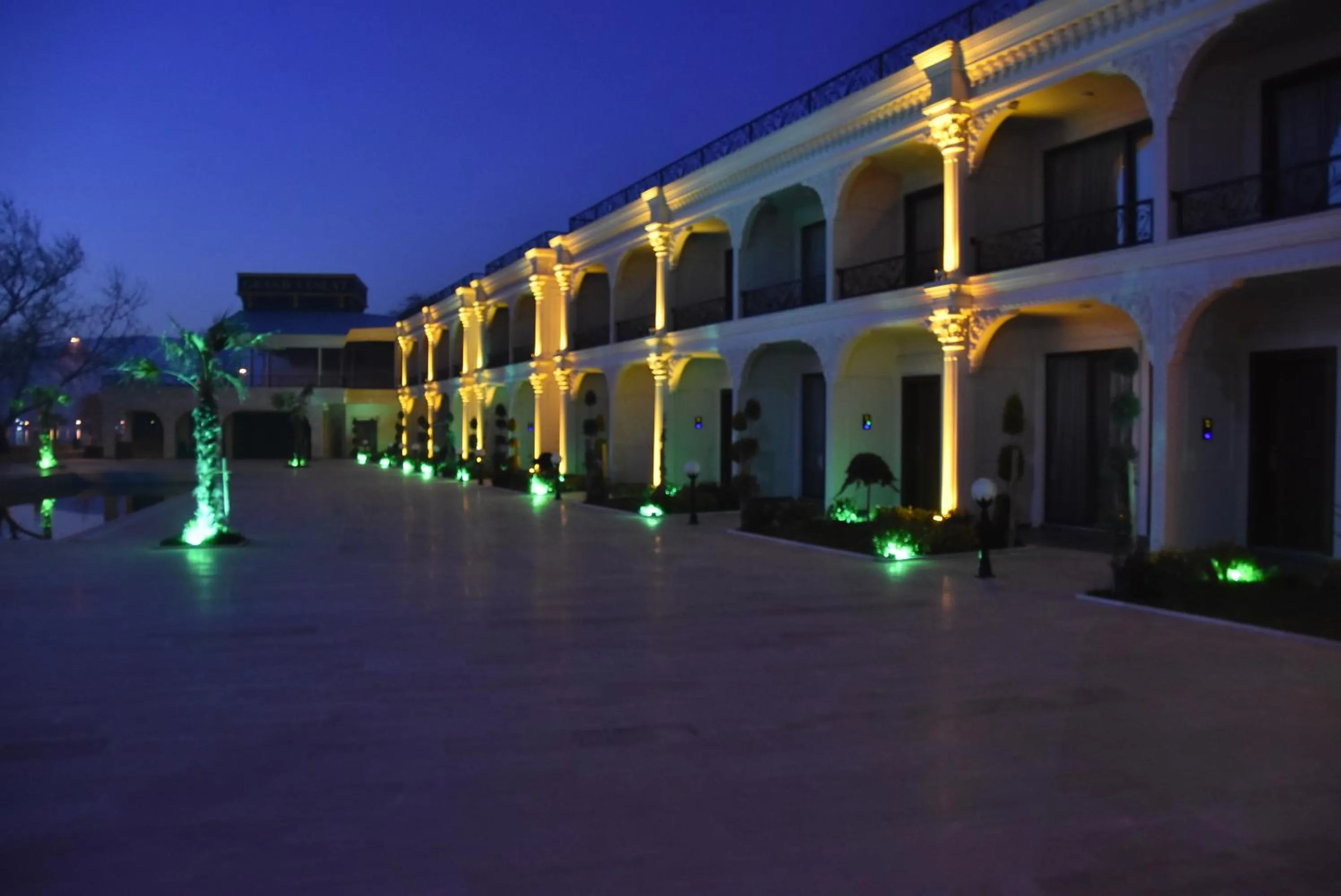 Property building in Grand Vuslat Erdek