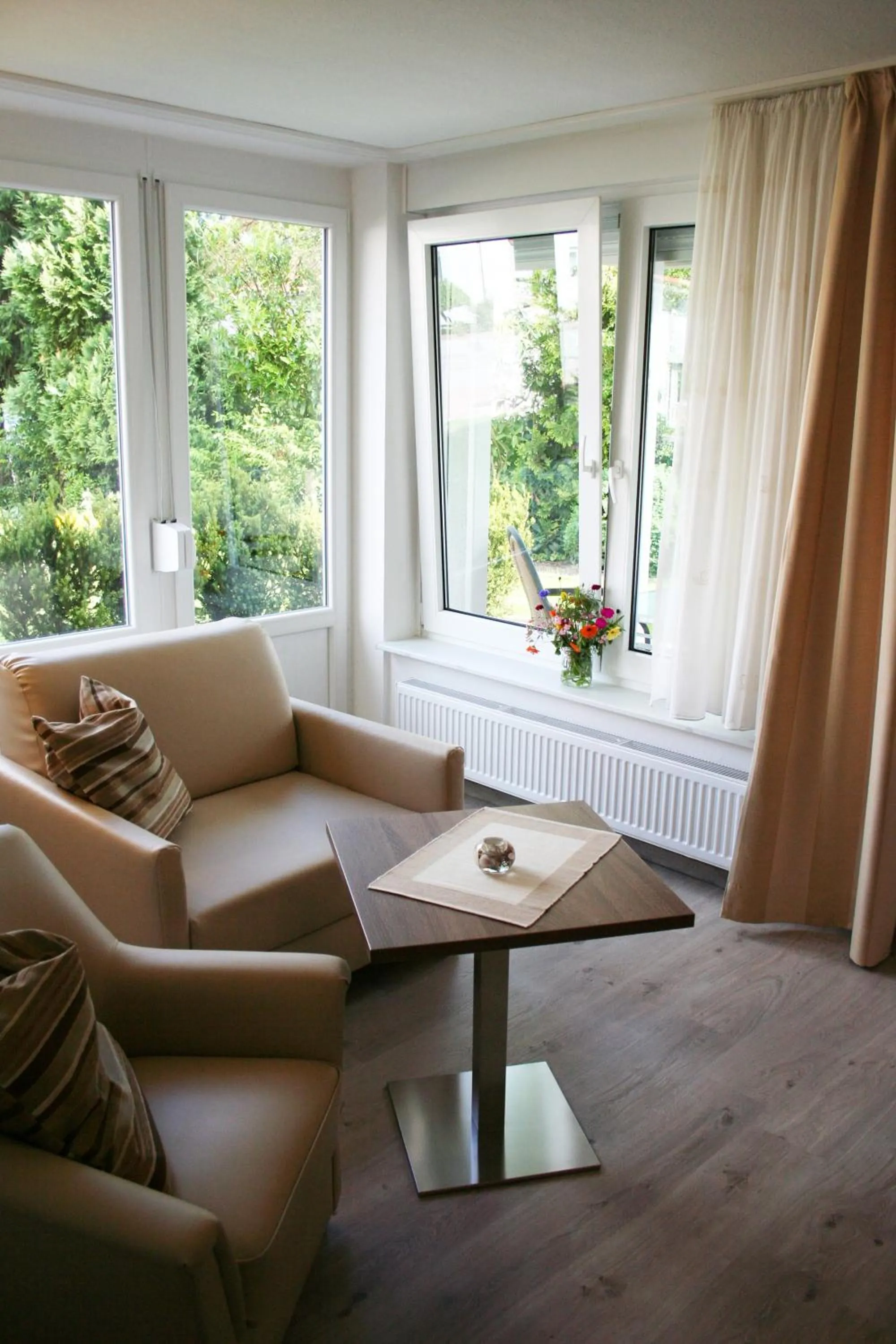Seating area in Hotel Villa Undine