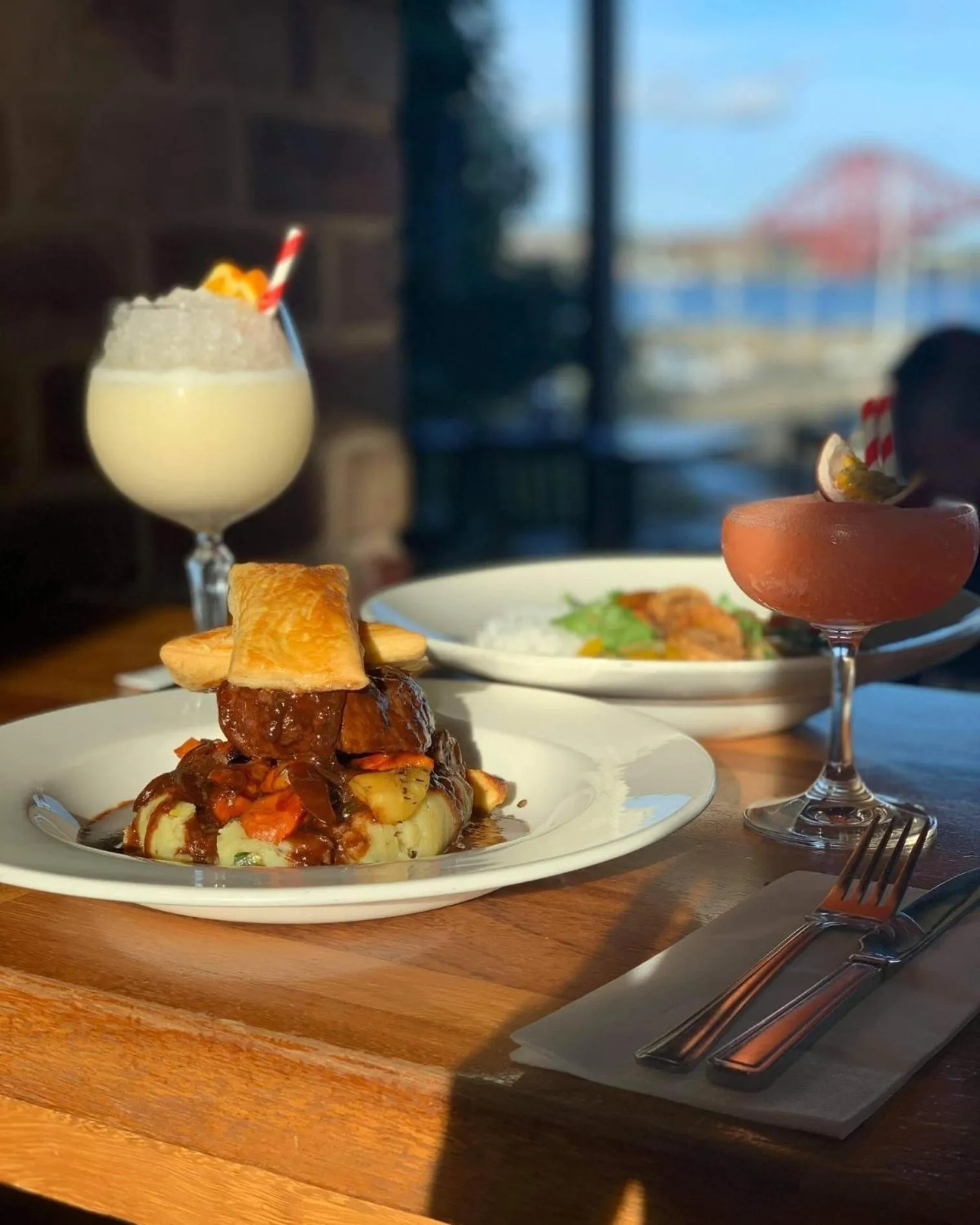 Restaurant/places to eat in Orocco Pier