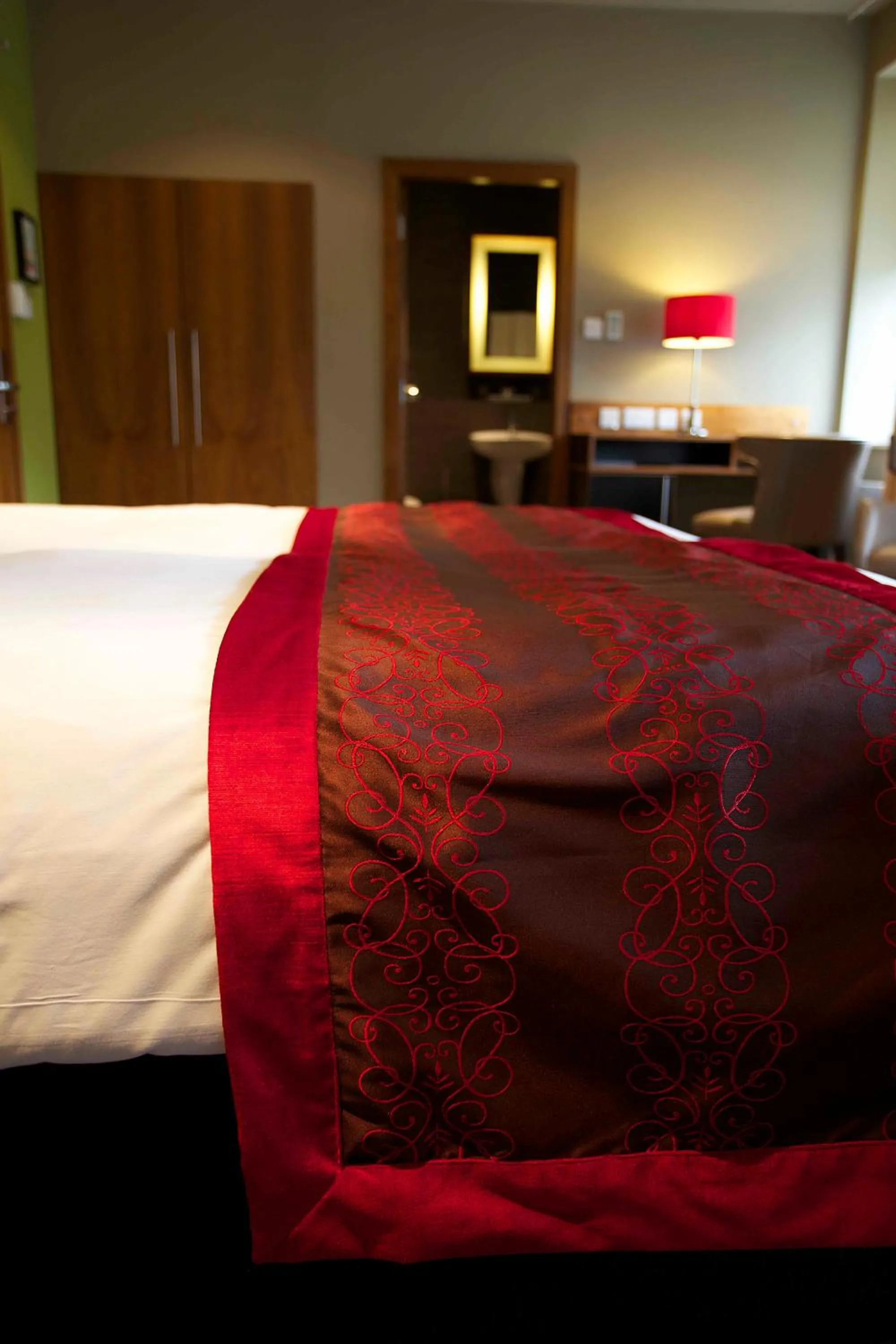 Decorative detail, Bed in Orocco Pier