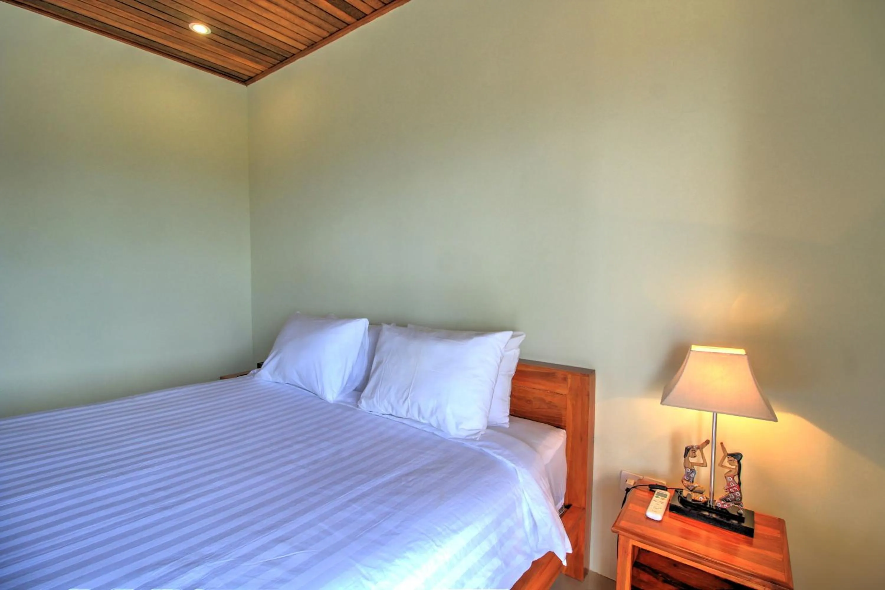 Bed in MESARI Cottage