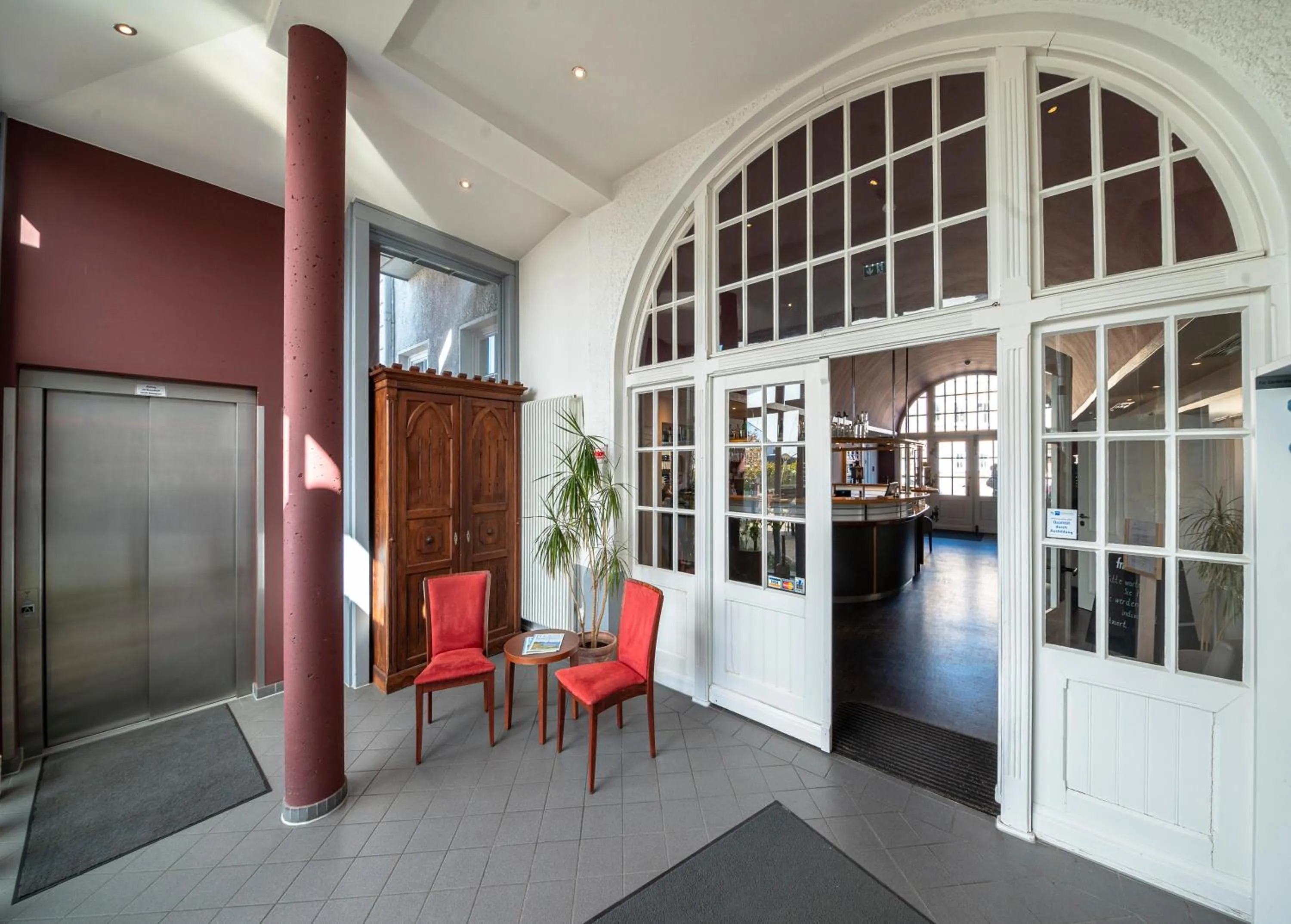 Property building in Hotel Alter Kreisbahnhof