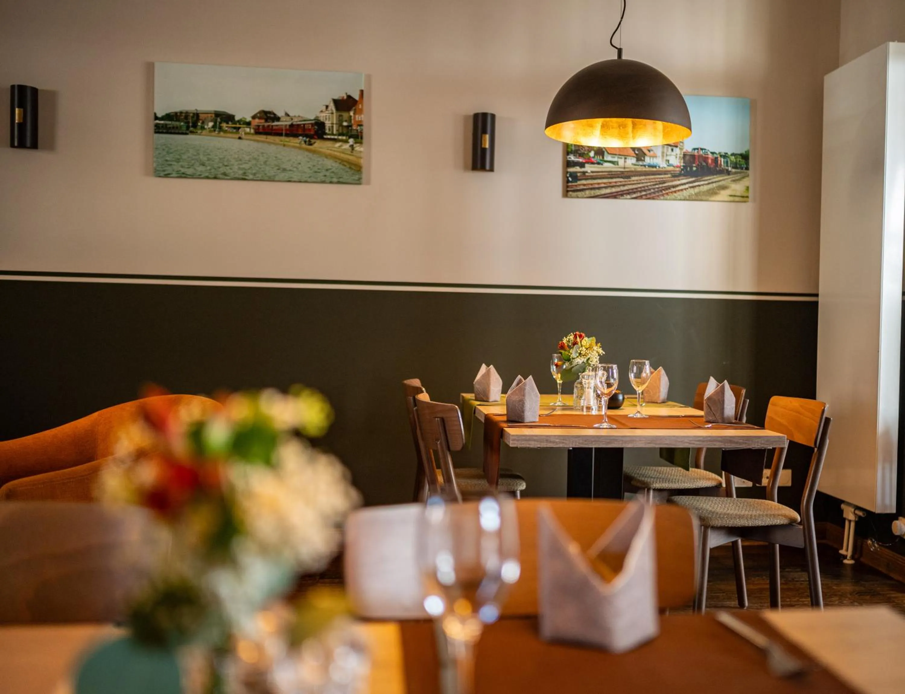 Restaurant/places to eat in Hotel Alter Kreisbahnhof