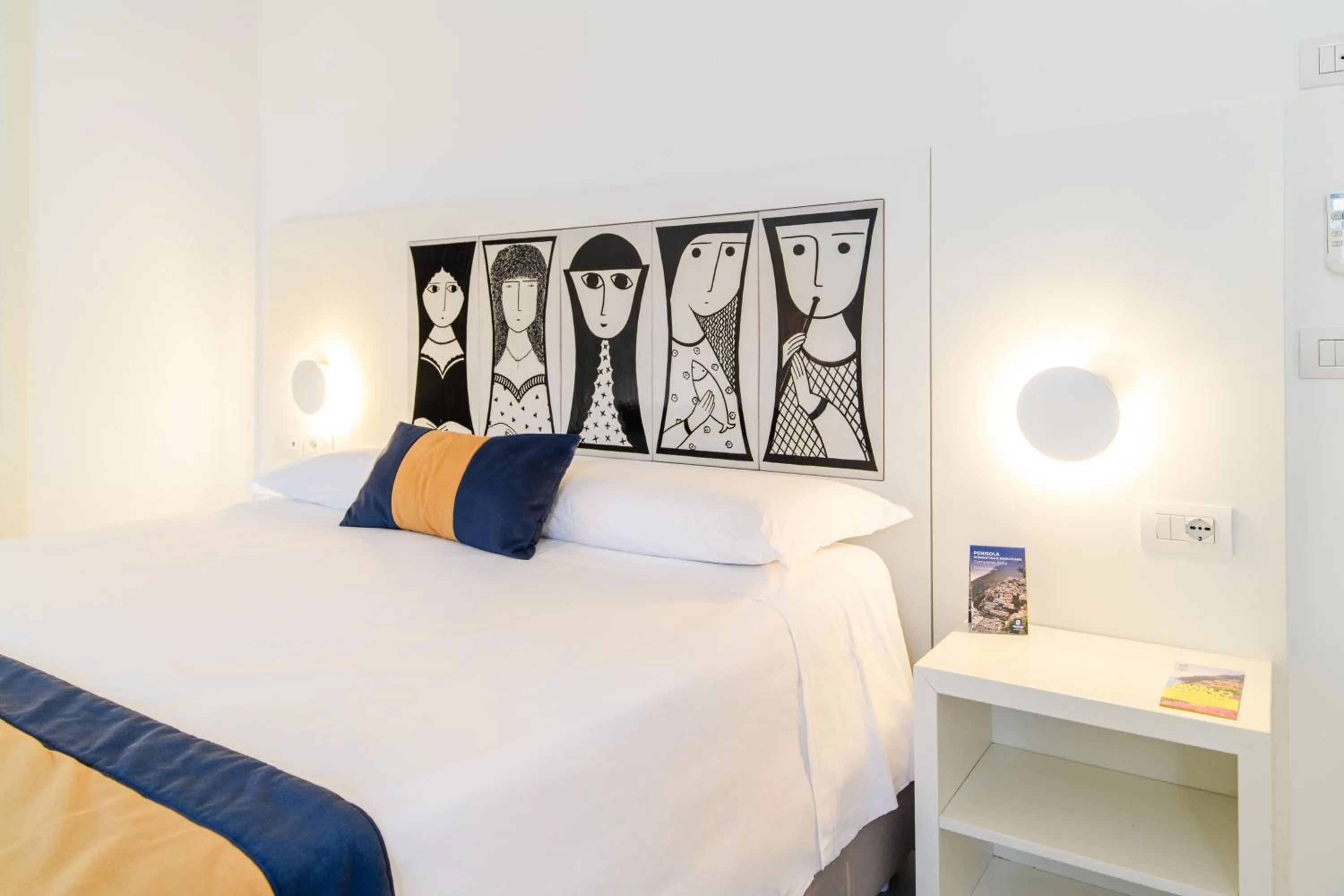 Bed in Zia Pupetta Suites