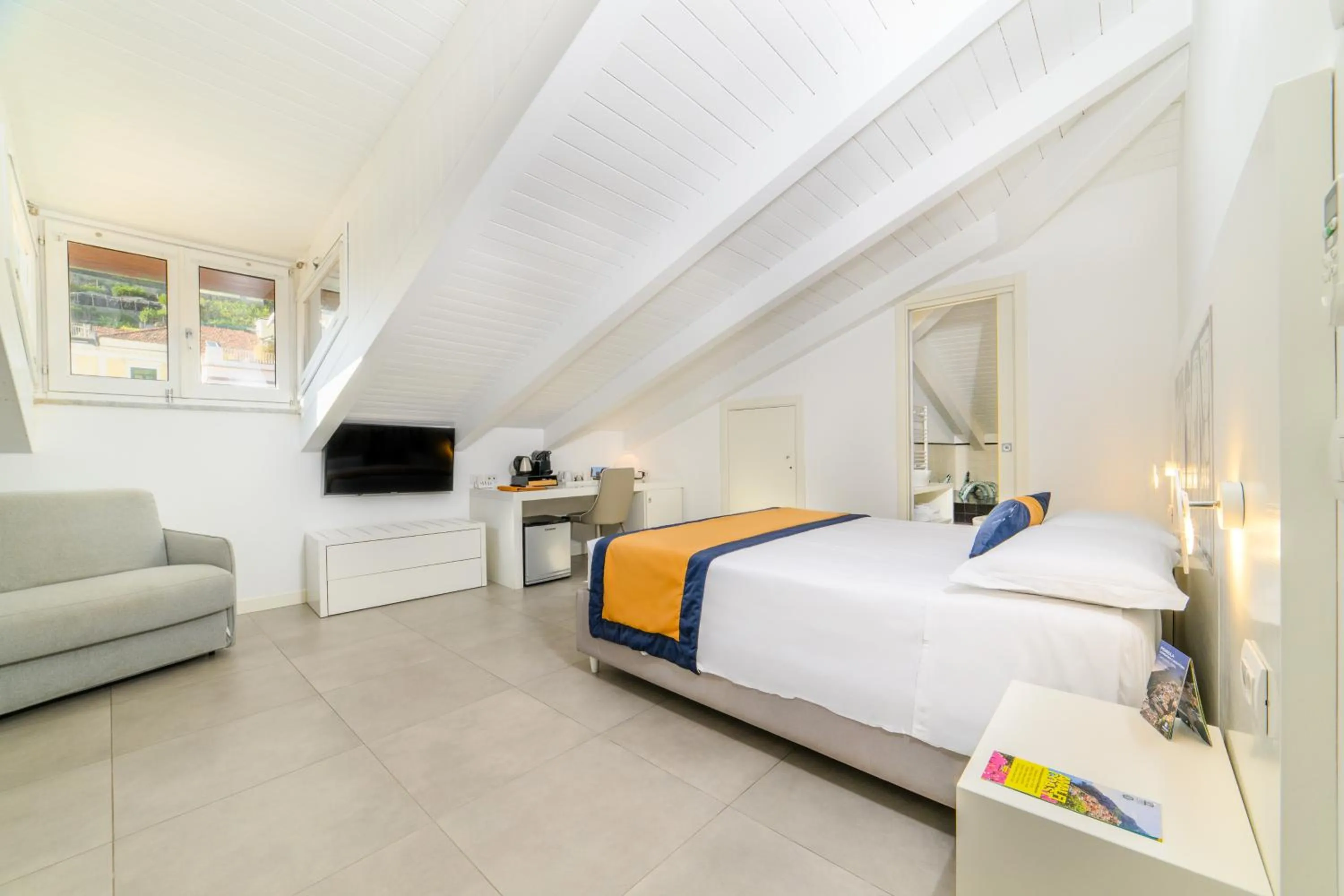 Bed in Zia Pupetta Suites