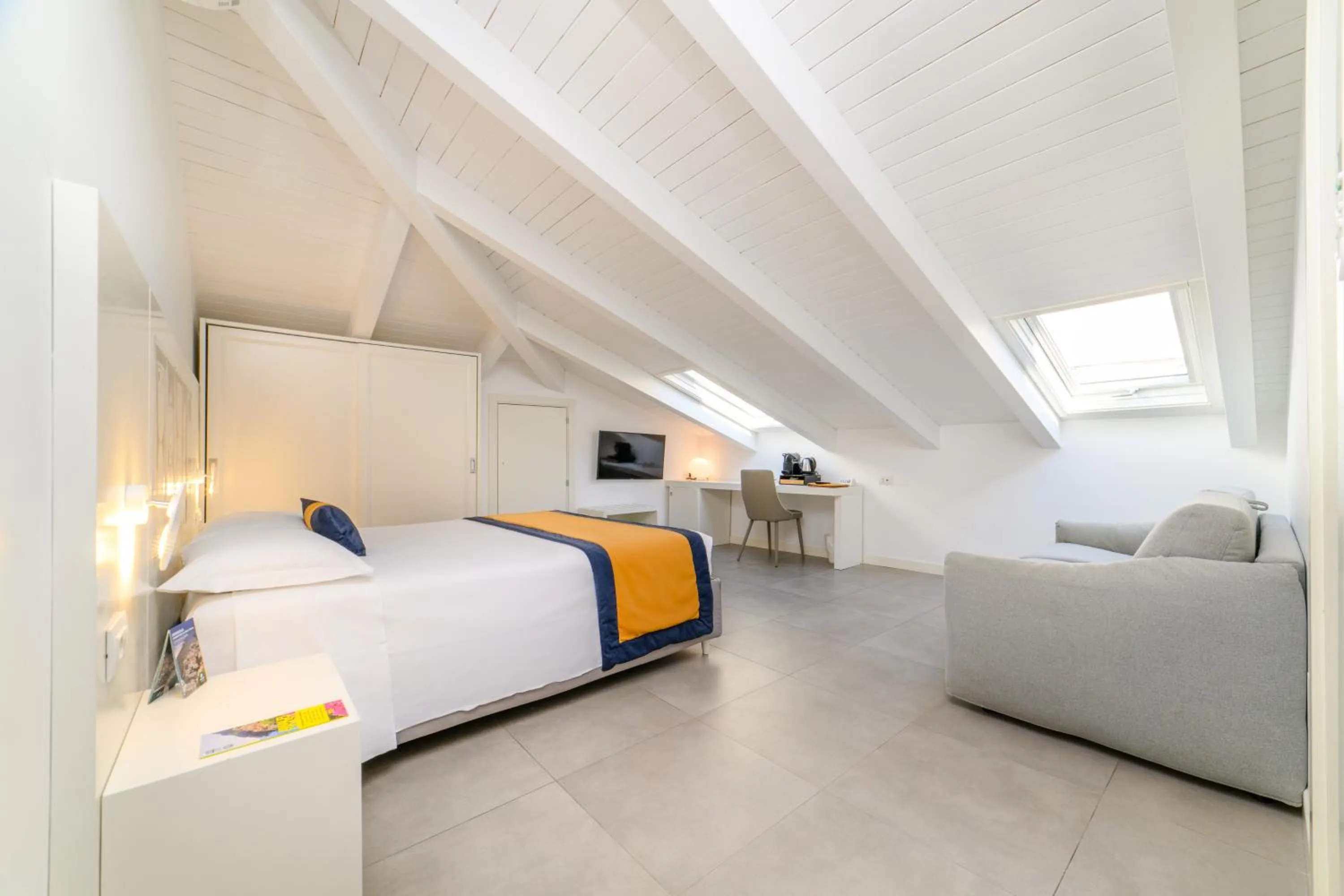 Bed in Zia Pupetta Suites