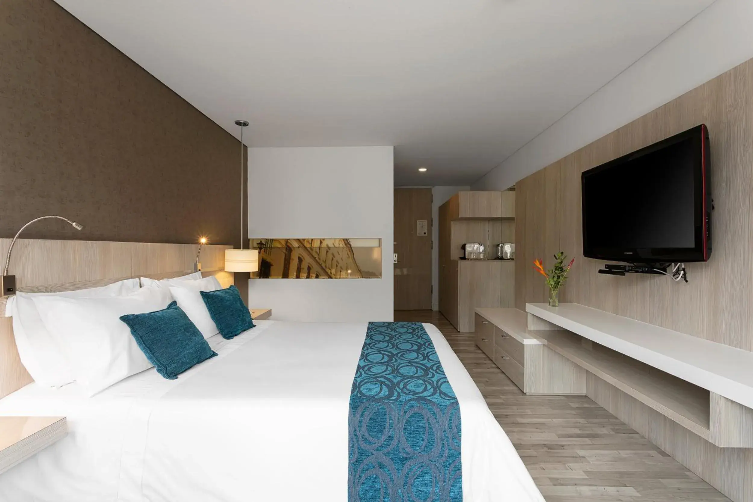 Photo of the whole room, Bed in Hotel bh Bicentenario Photo of the whole room, Bed in Hotel bh Bicentenario