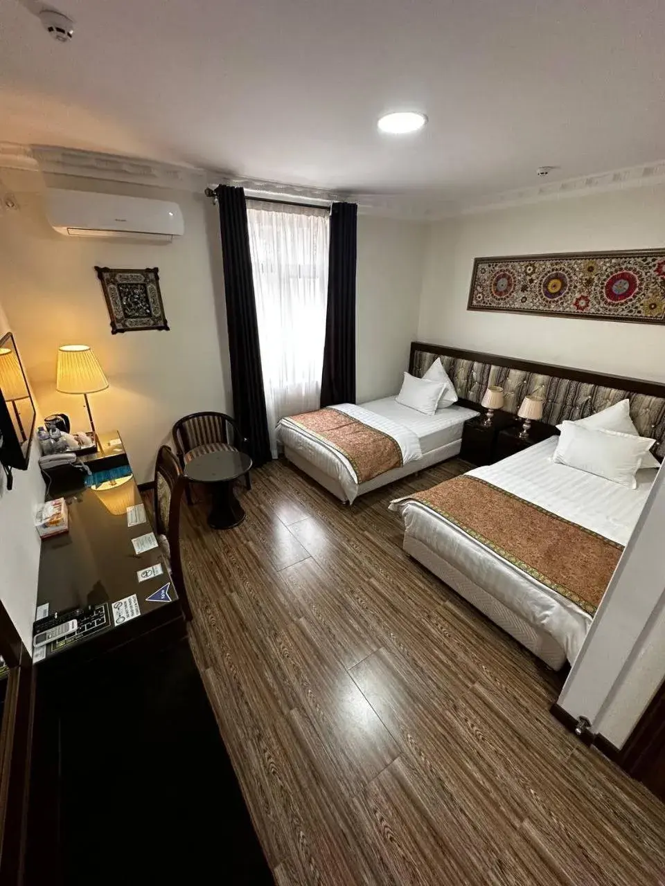 Twin Room with Bathroom - single occupancy in SHAHRISTAN Plaza Twin Room with Bathroom - single occupancy in SHAHRISTAN Plaza