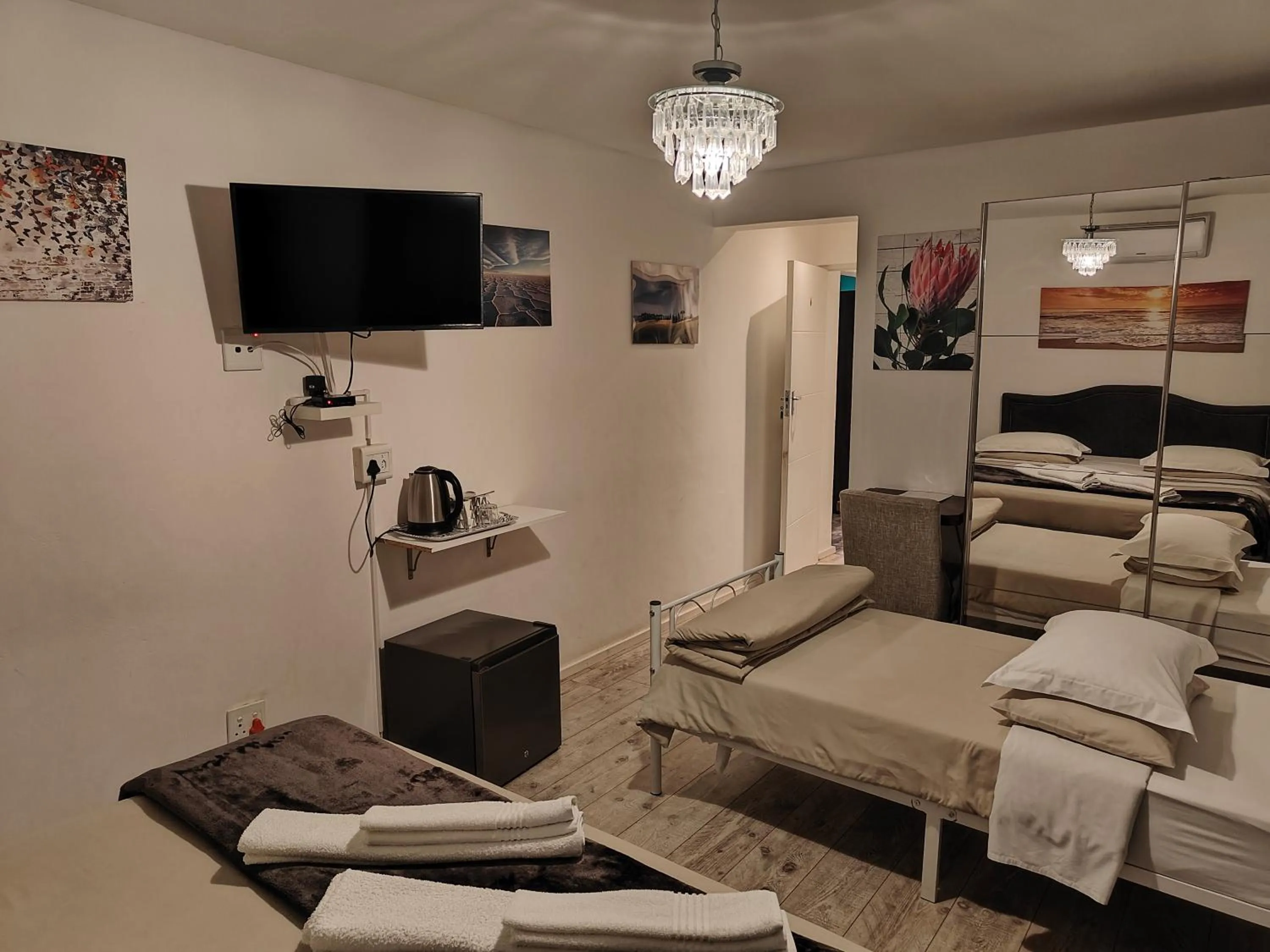 Bedroom in The Mountains