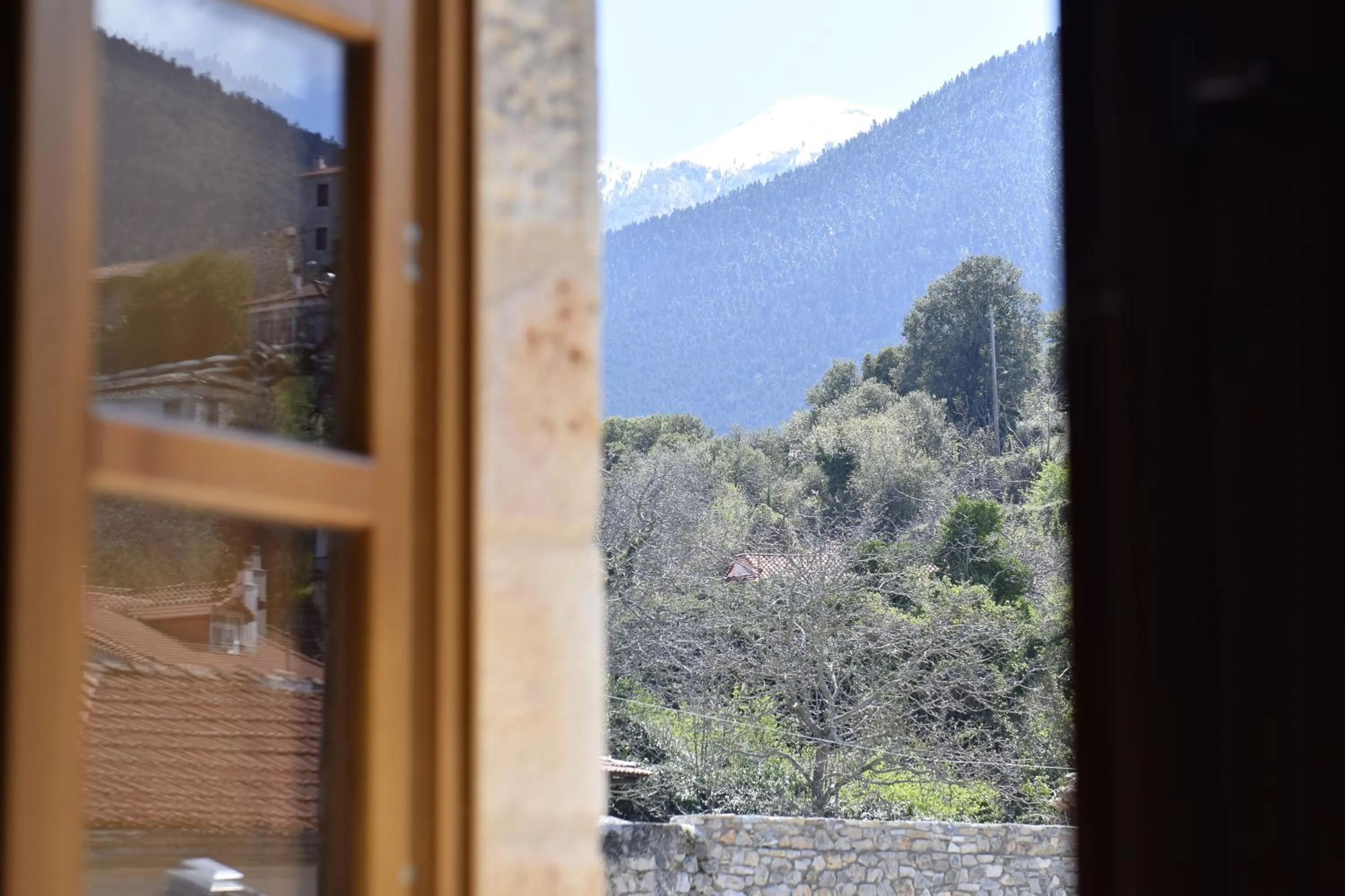 Mountain view in Great Mantineia