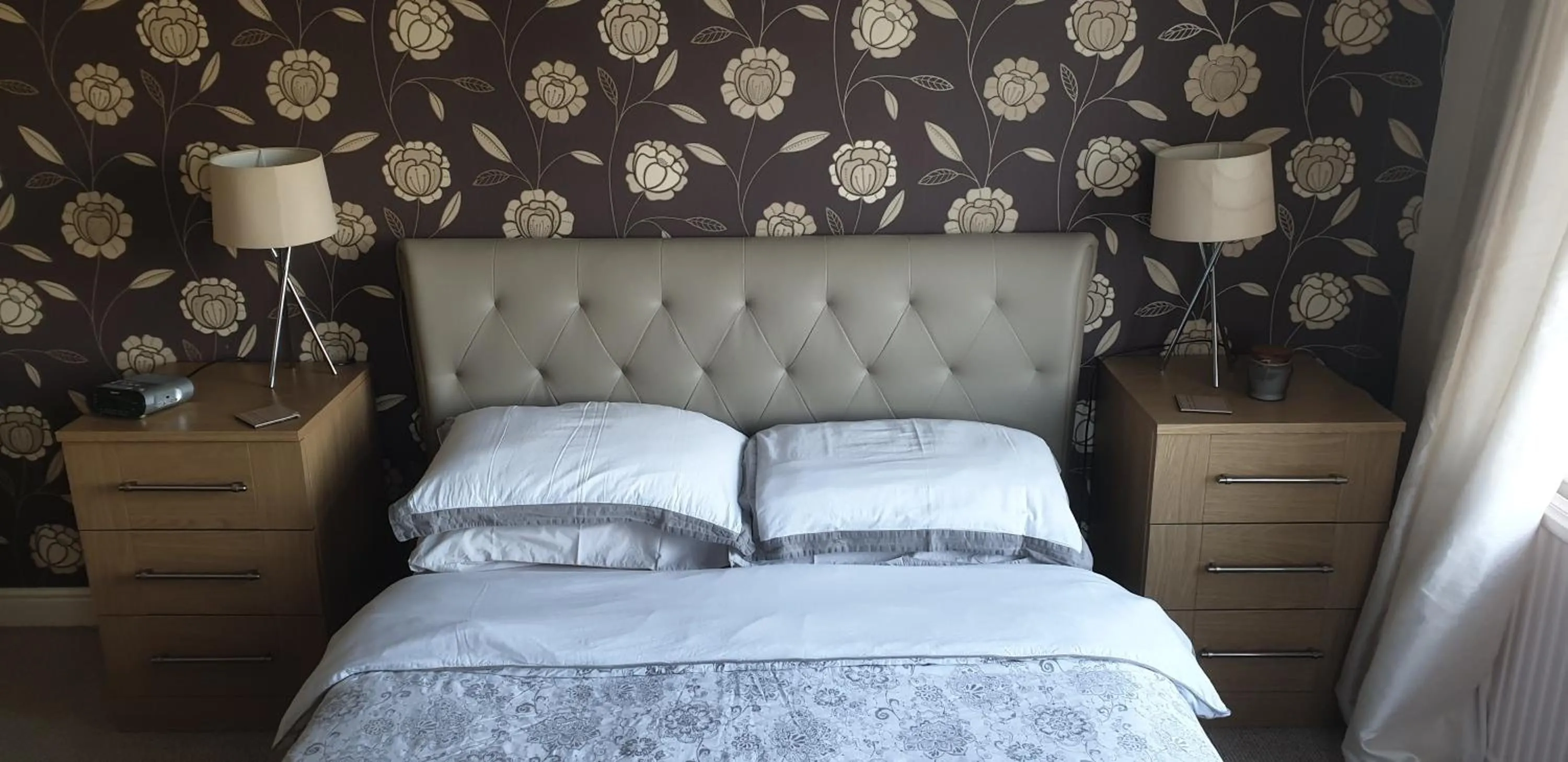 Deluxe Double Room - single occupancy in Plumpton House