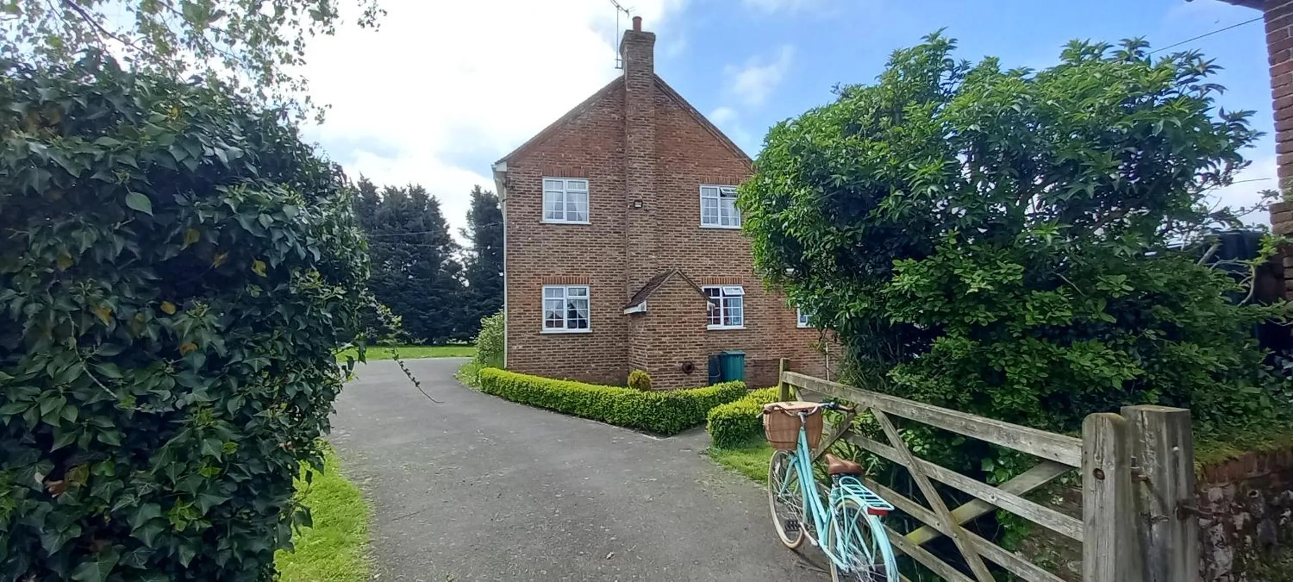 Plumpton House