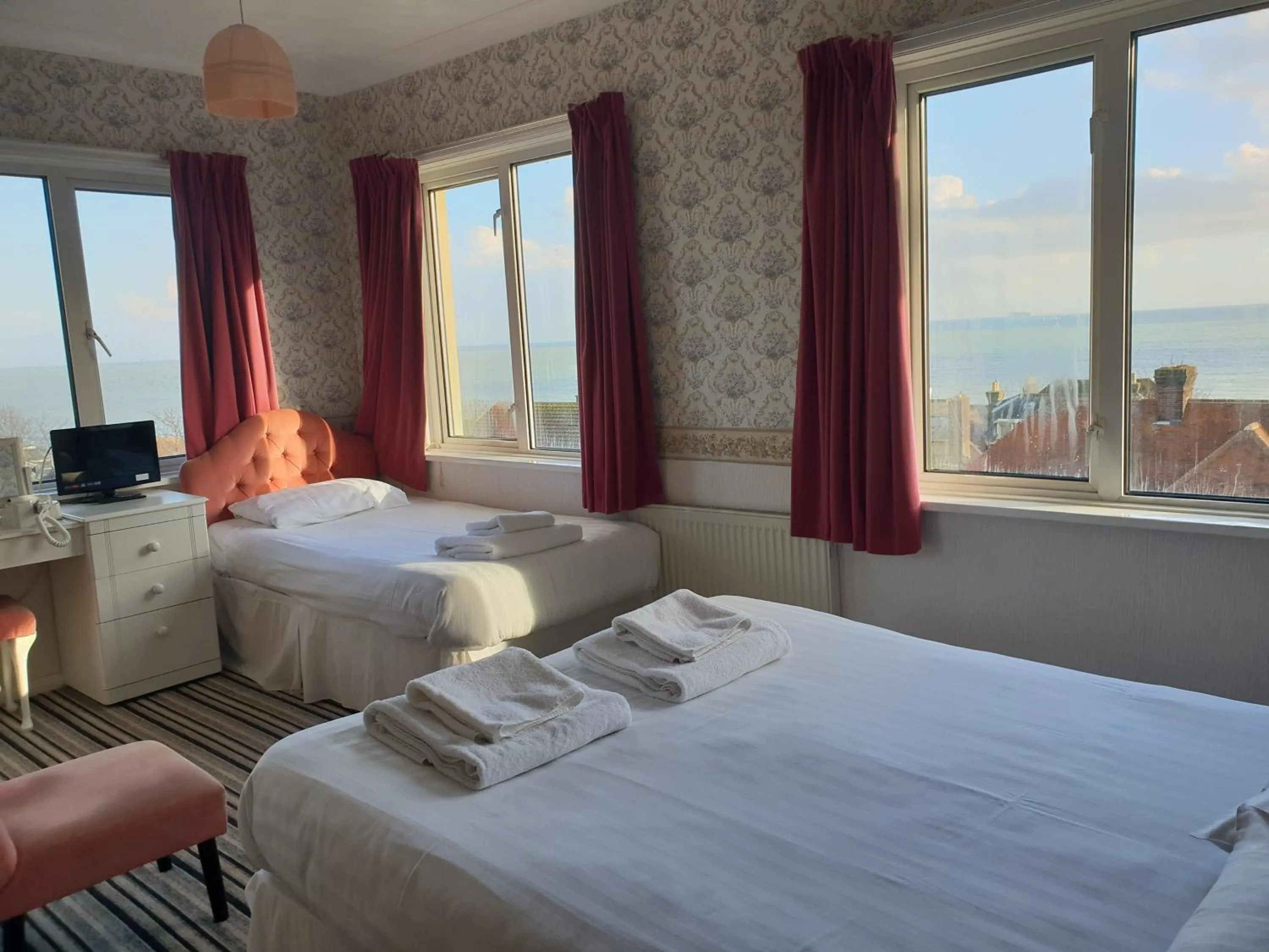 Bed in The Wight Bay Hotel - Isle of Wight