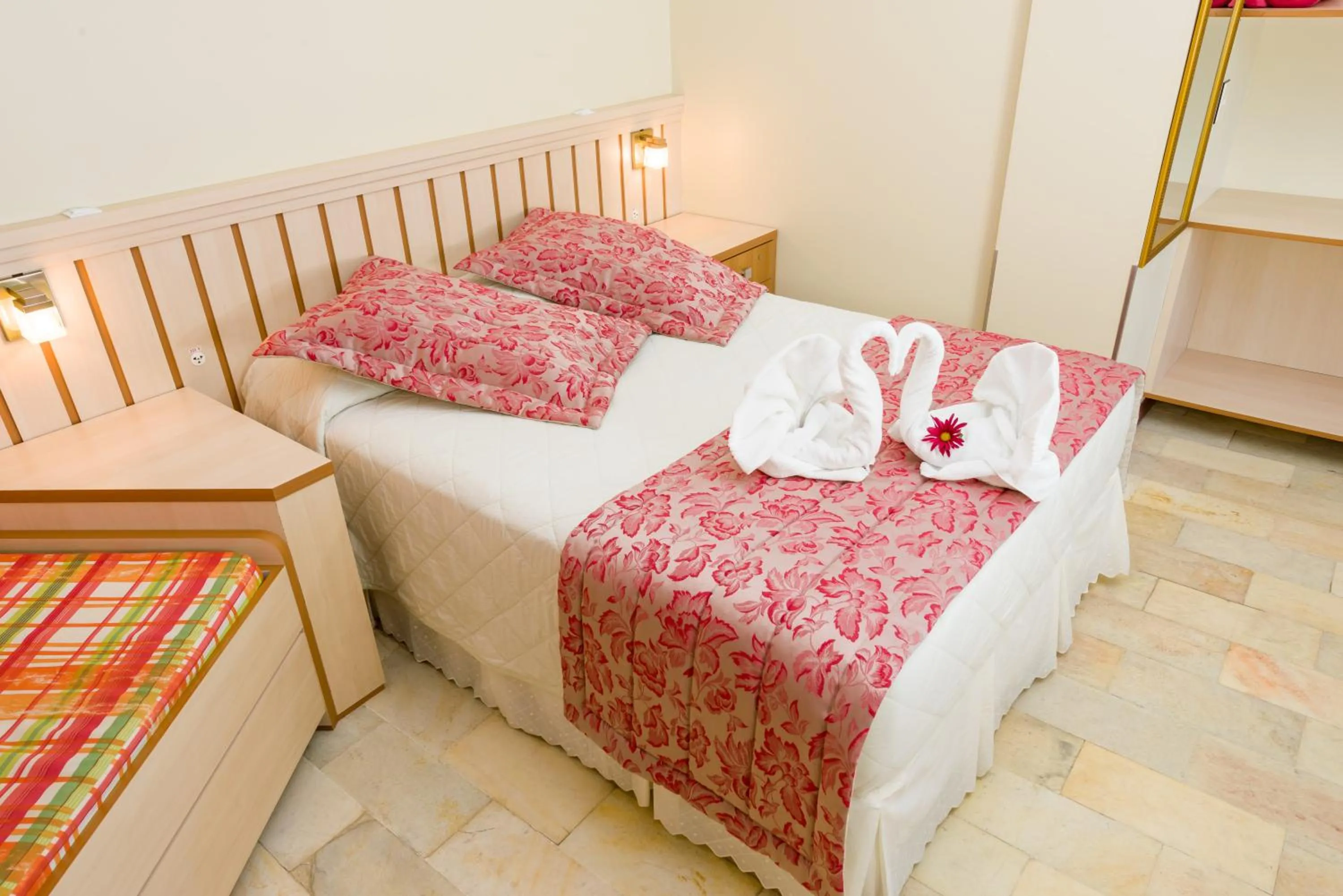 Bed in Pousada Lozalti