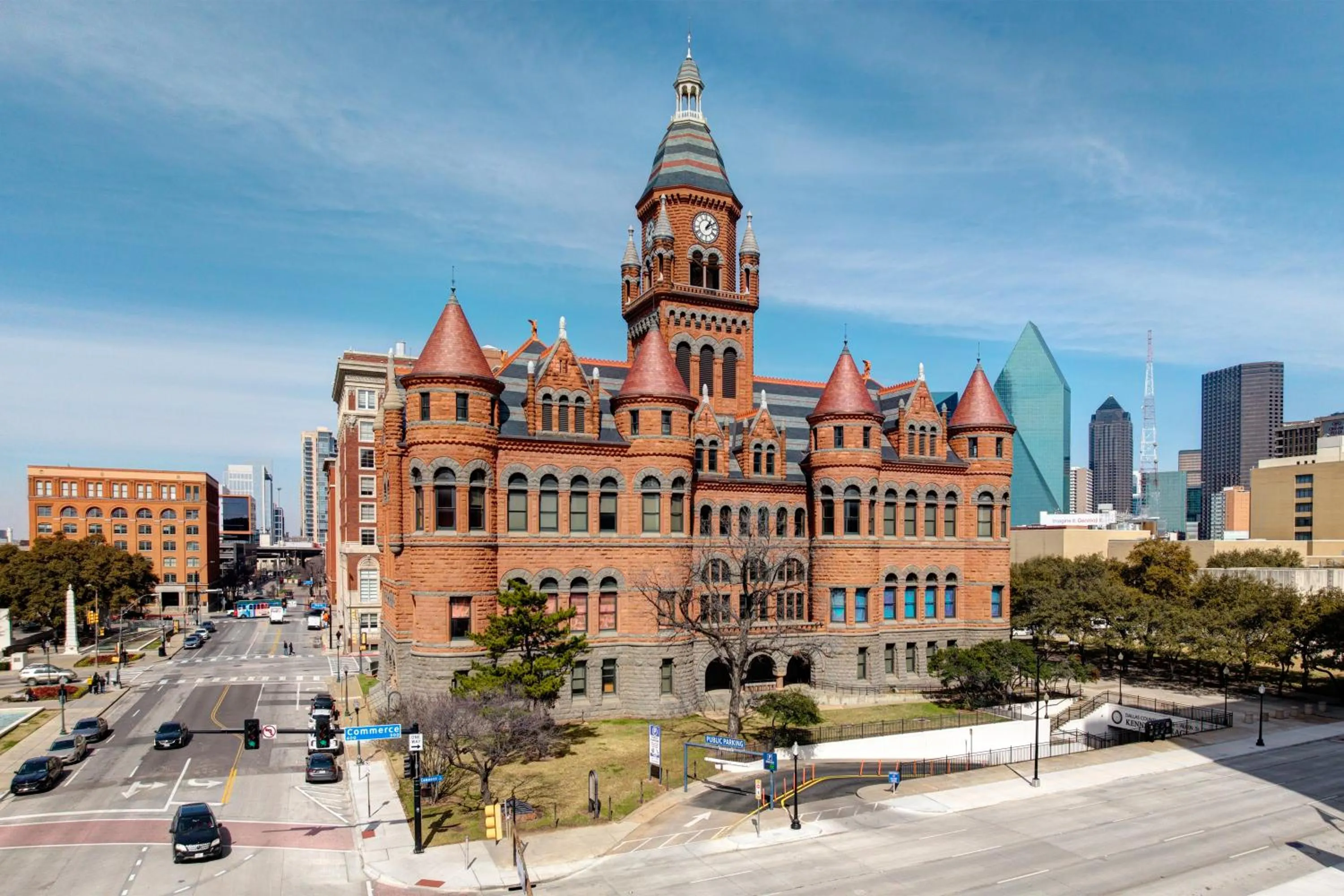 Nearby landmark in Holiday Inn Express - Dallas Downtown by IHG