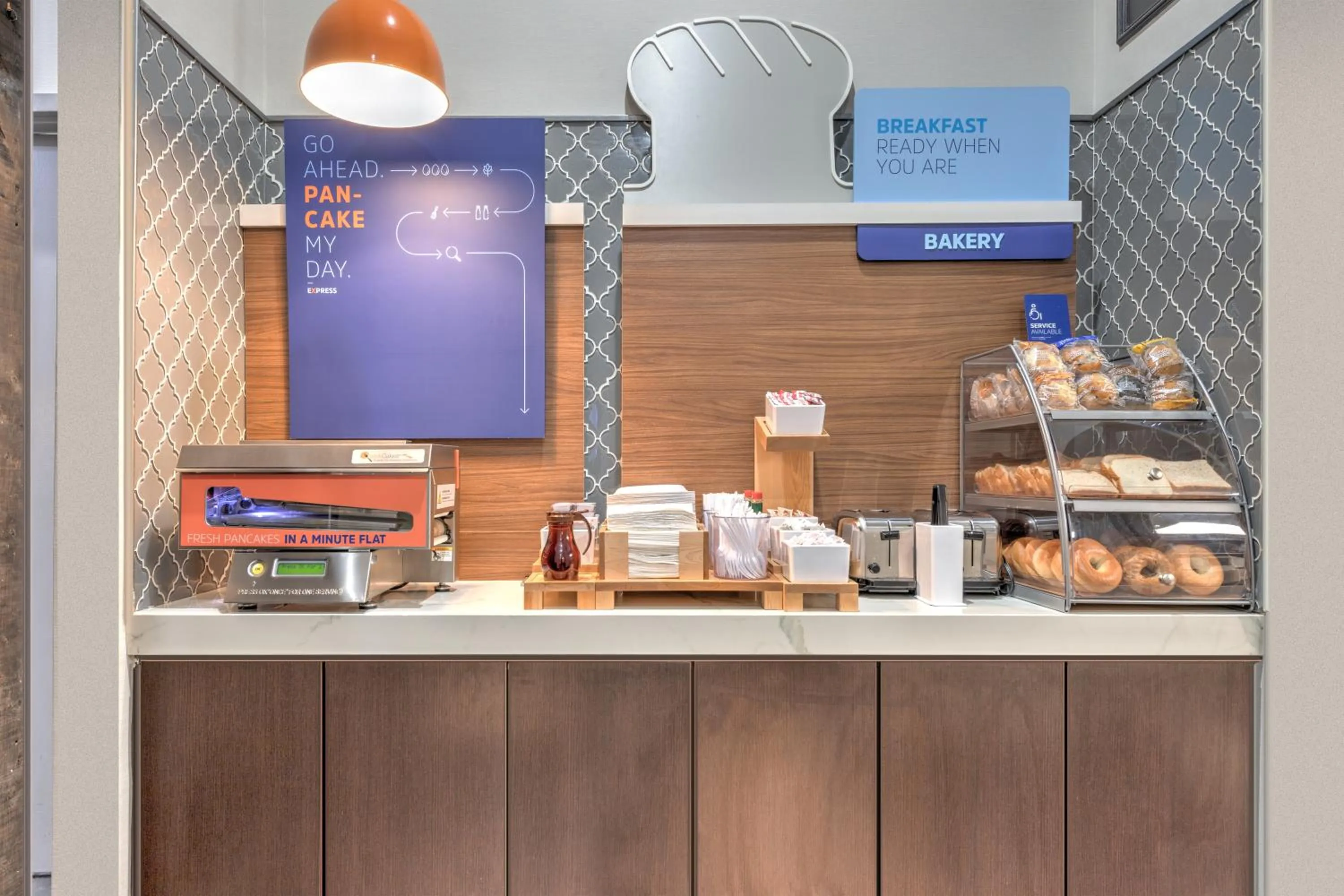 Breakfast in Holiday Inn Express - Dallas Downtown by IHG