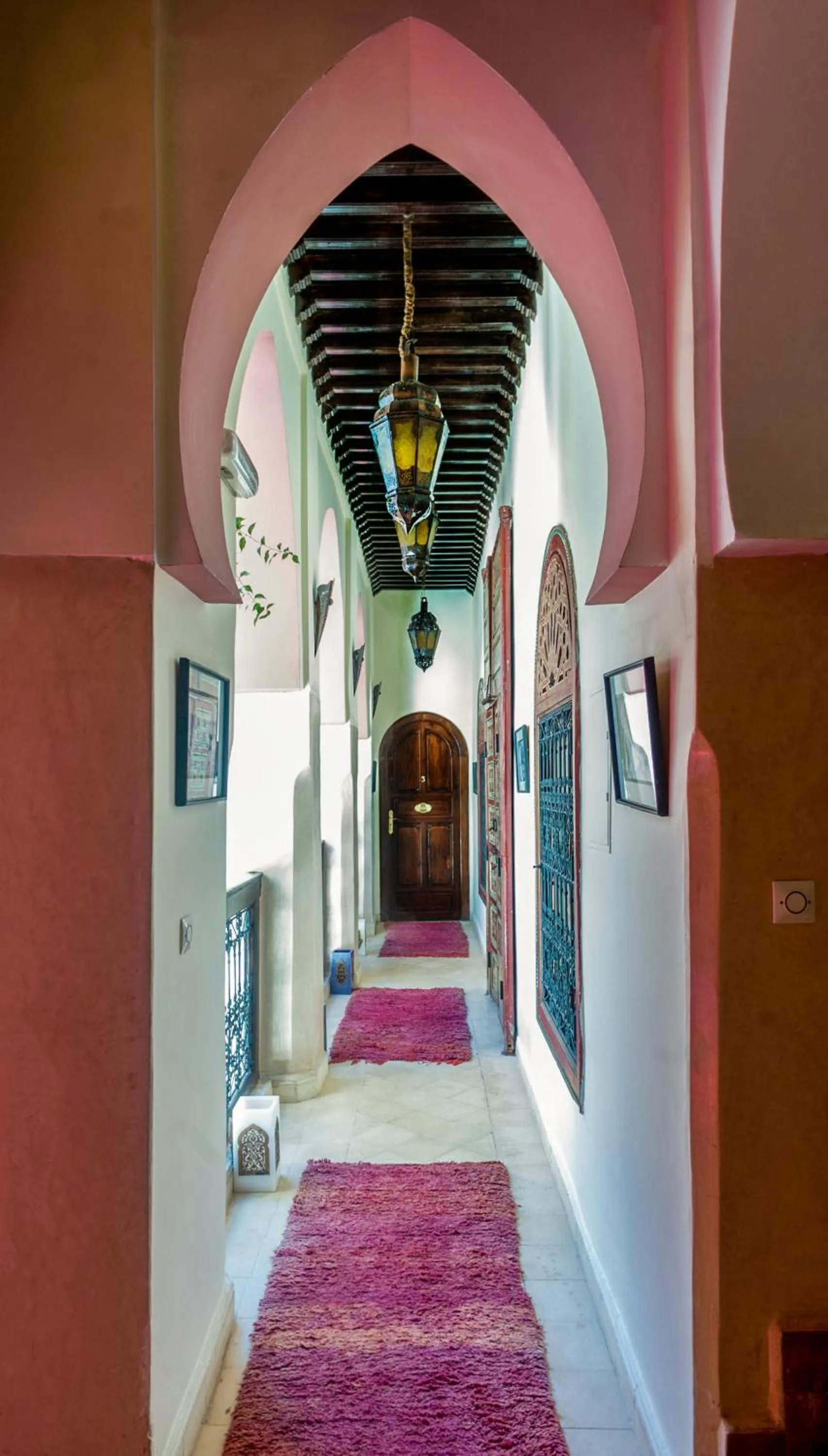 Property building in Riad Anabel