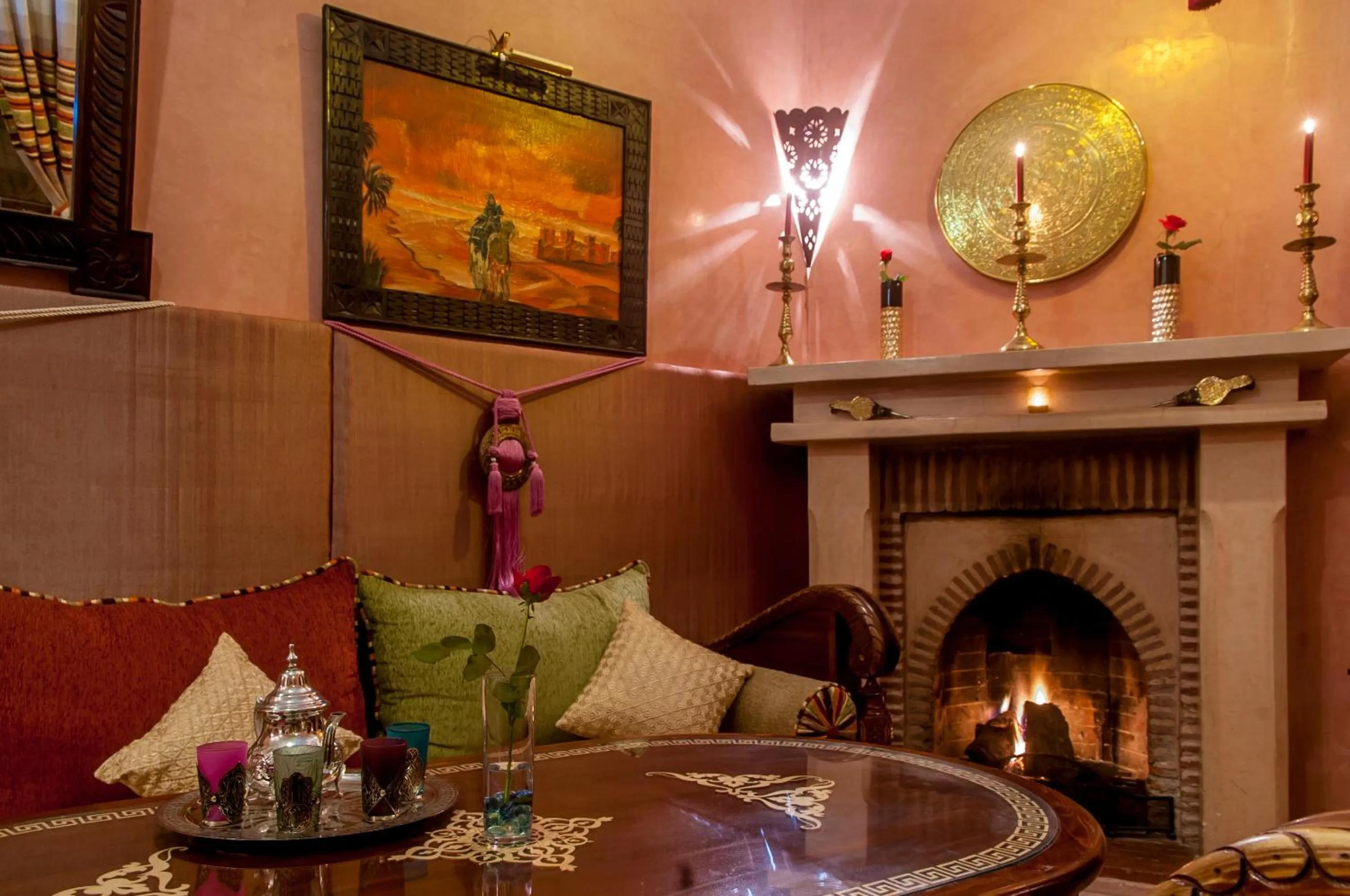 Communal lounge/ TV room in Riad Anabel