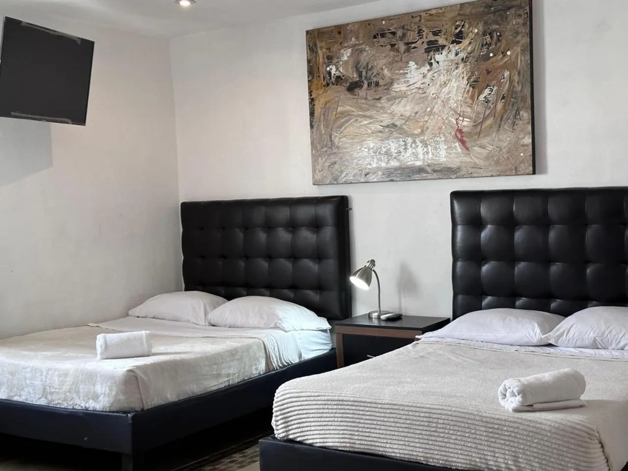 Bed in Suites Apodaca