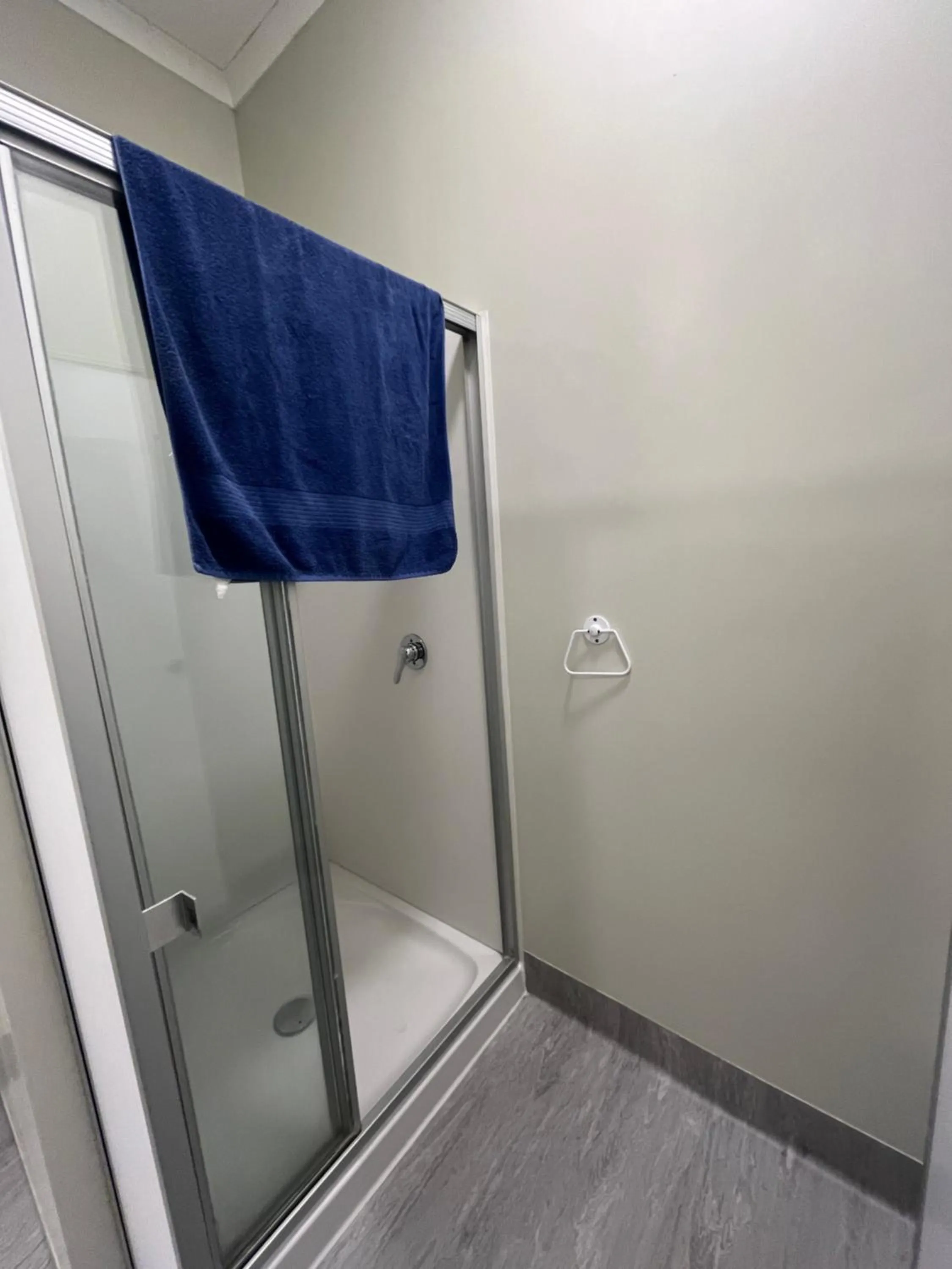 Bathroom in Nomads Capital Backpackers - Wellington