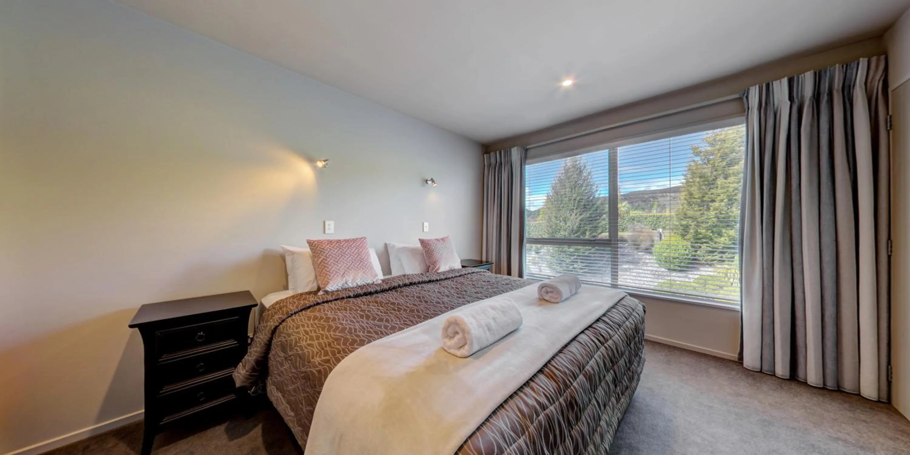 Bedroom, Bed in Alpine Resort Wanaka THC Hotels and Resorts