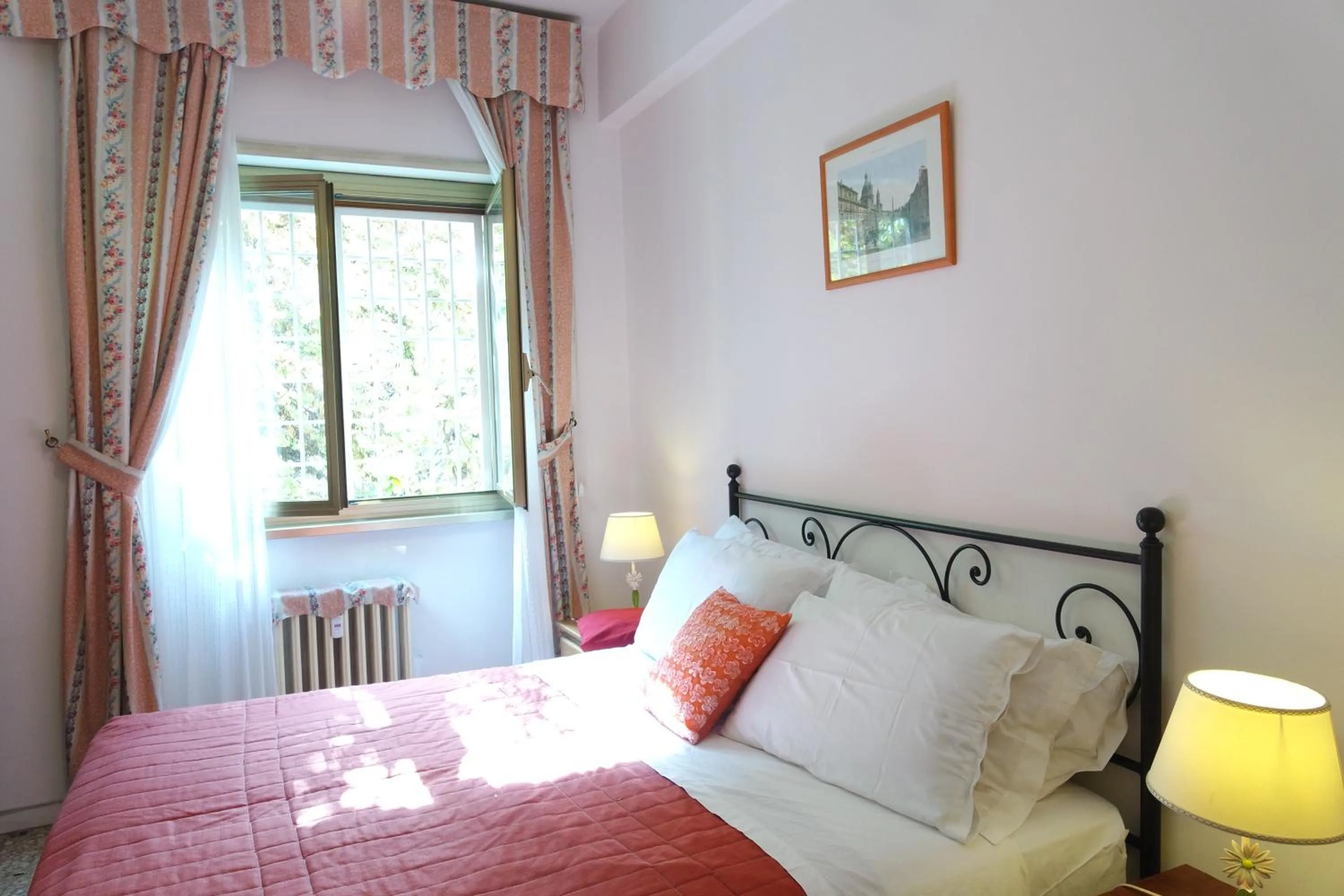 Bedroom, Bed in The Condottieri