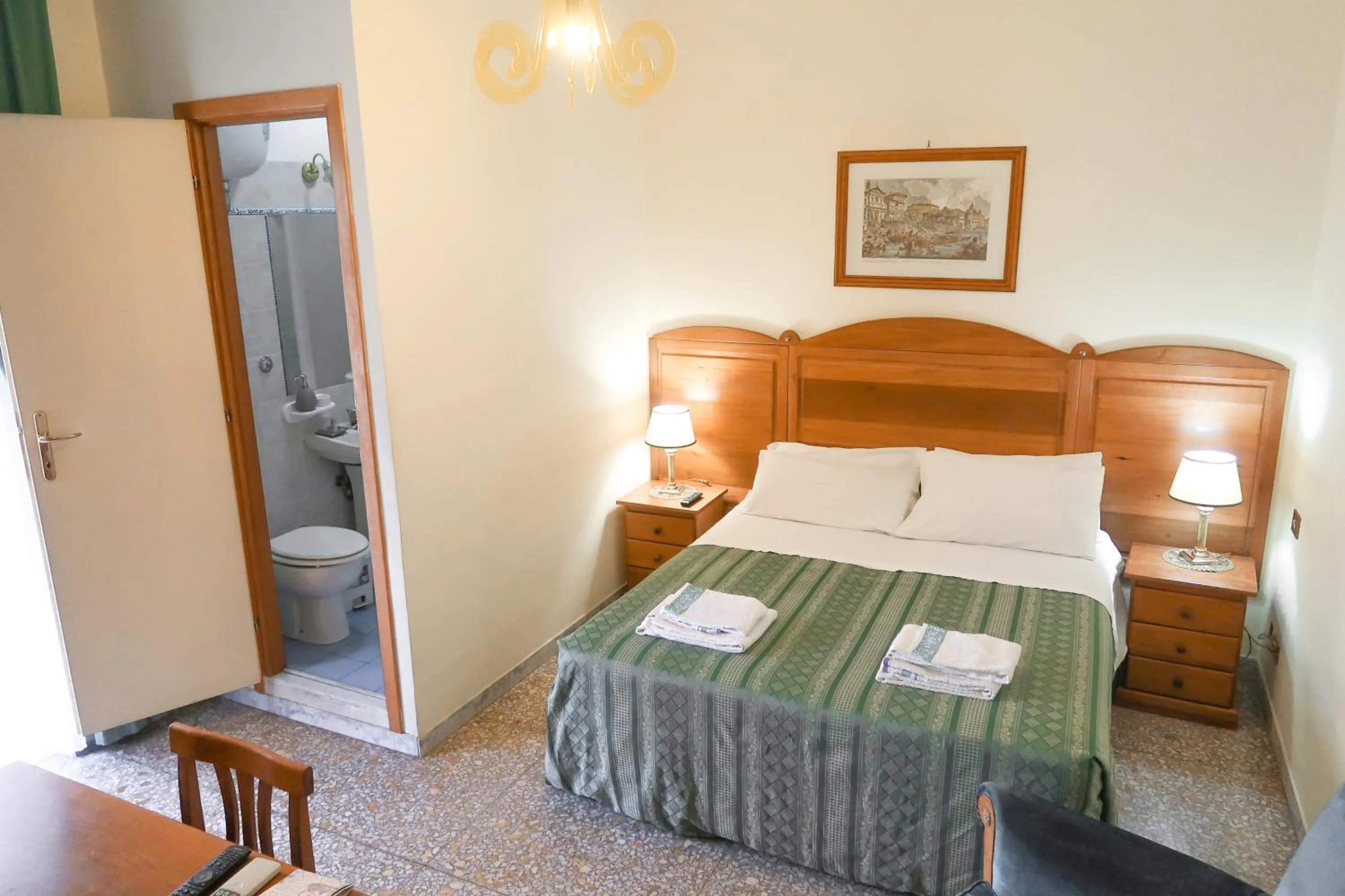 Bedroom, Bed in The Condottieri