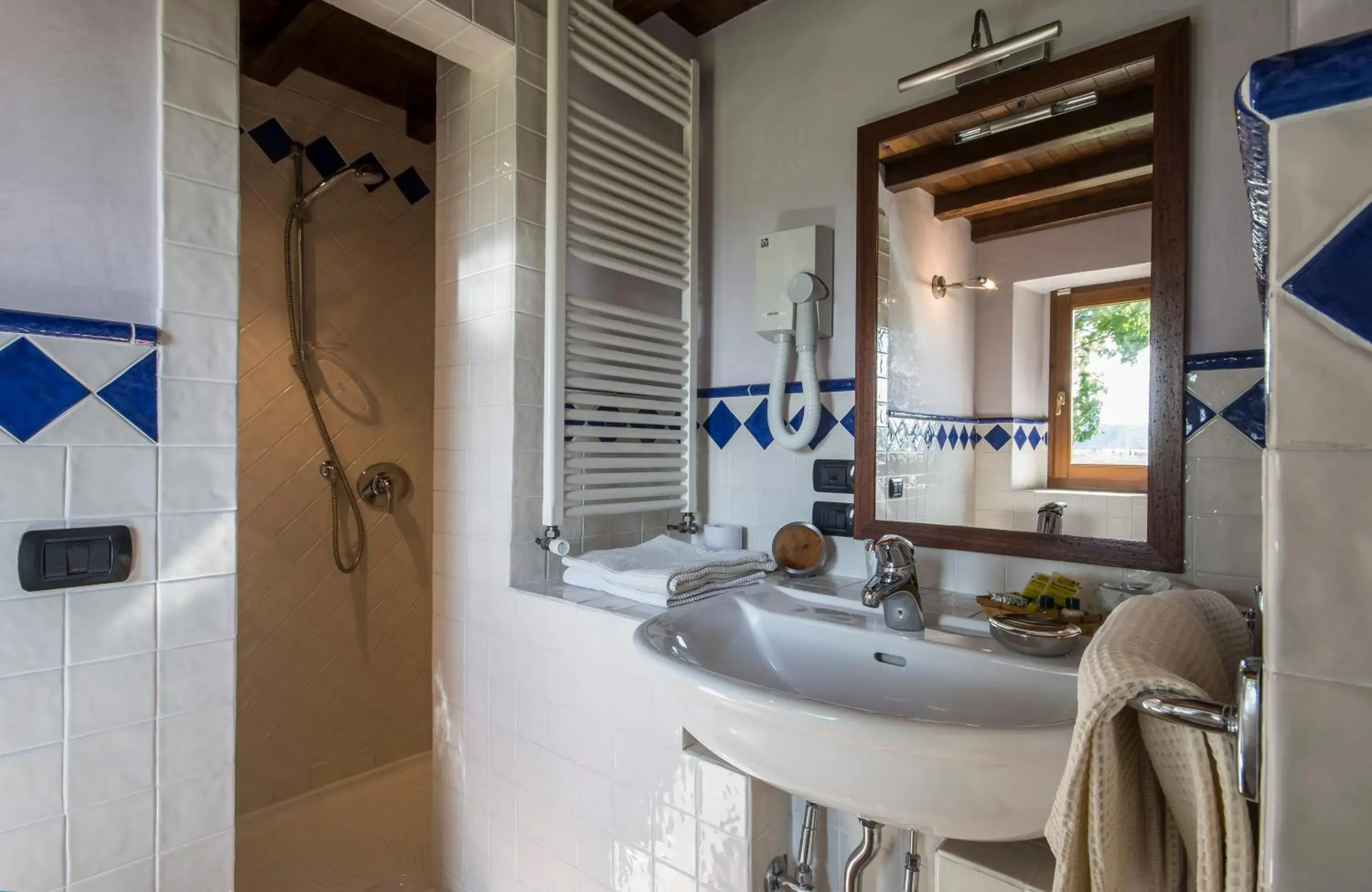 Deluxe Double or Twin Room - single occupancy in Il Nido di Gabbiano Deluxe Double or Twin Room - single occupancy in Il Nido di Gabbiano