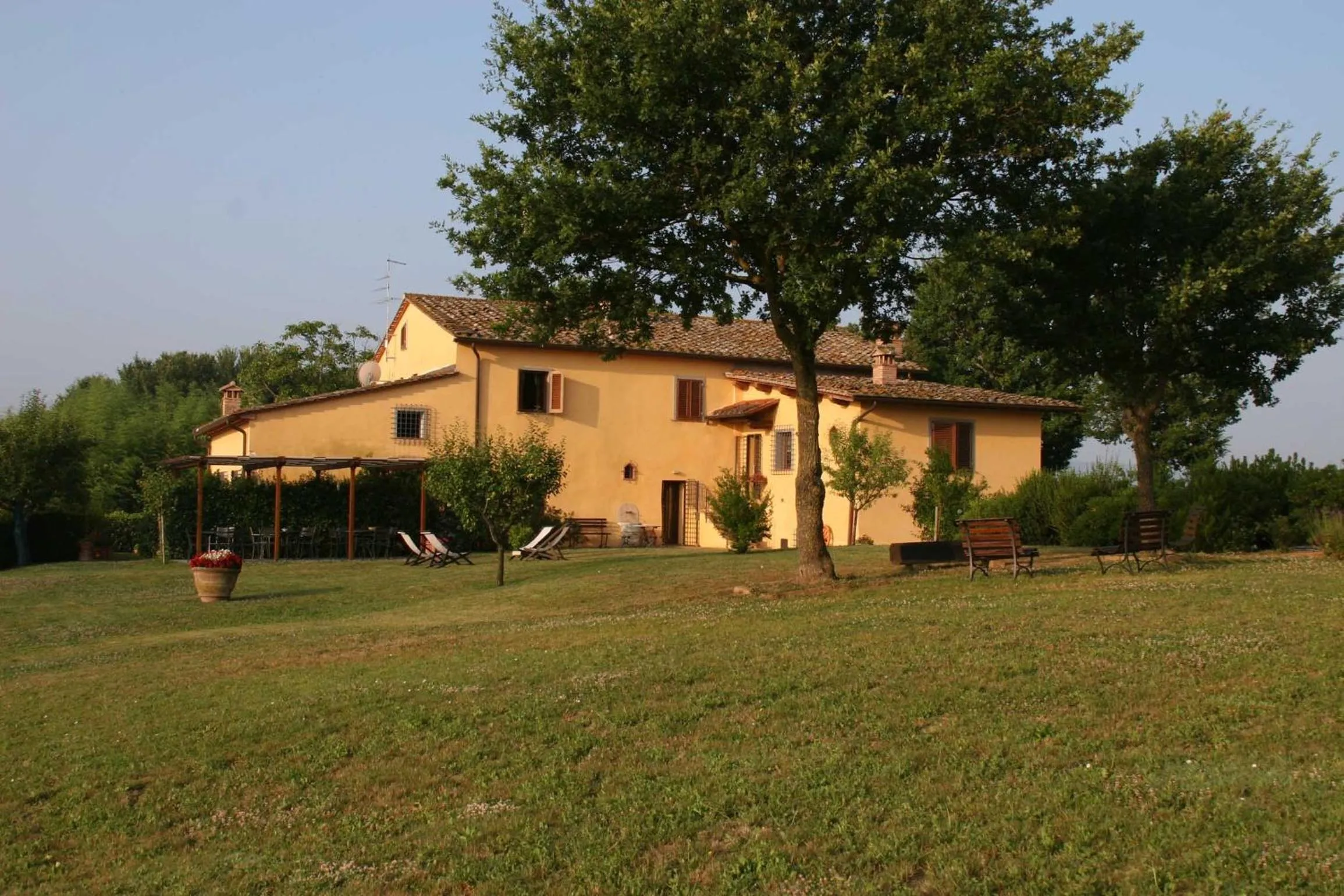 Property building in Il Nido di Gabbiano