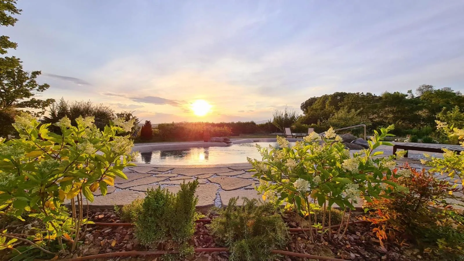 Swimming pool in Il Nido di Gabbiano