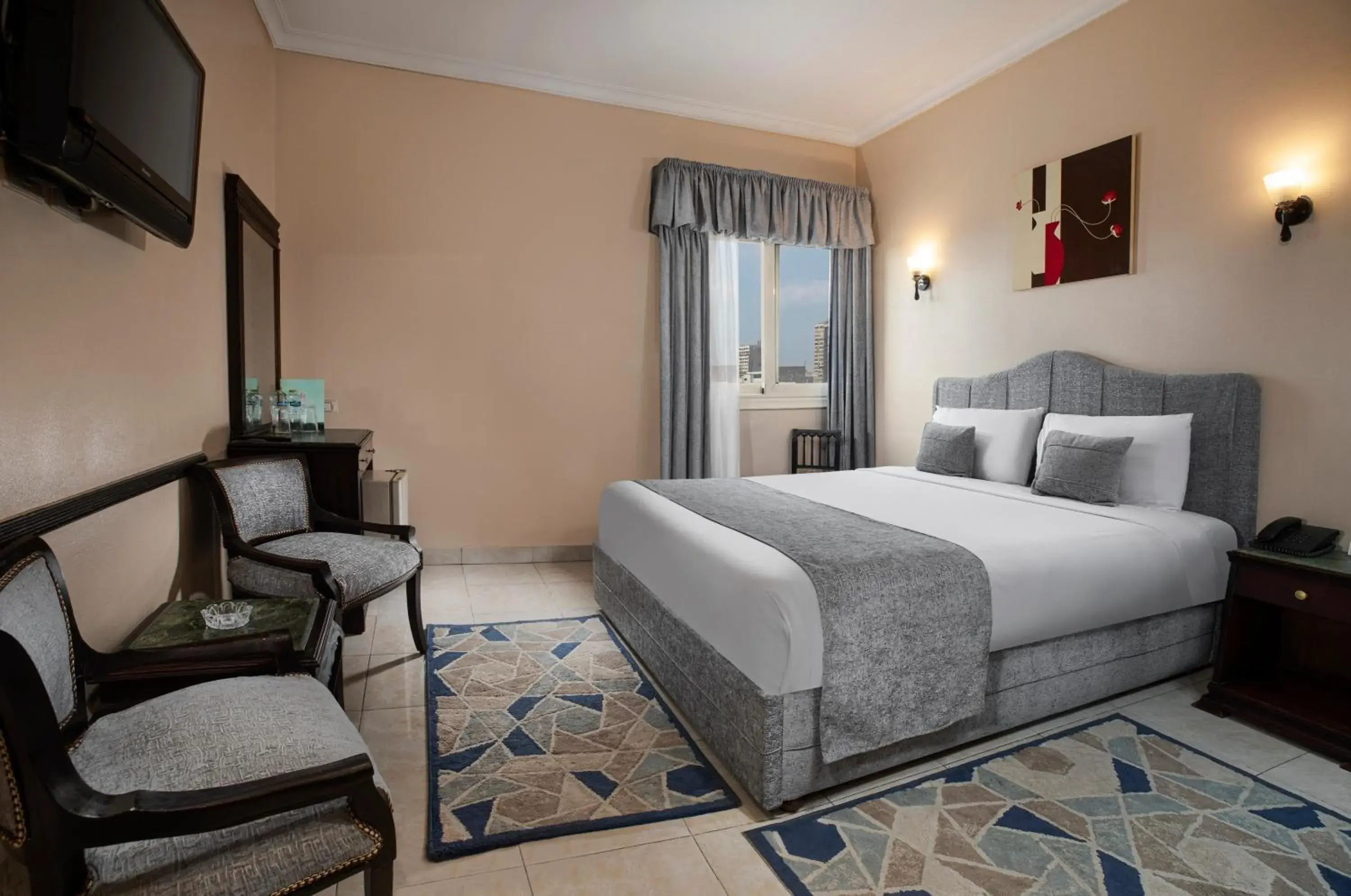 Bedroom, Bed in Holidays Express Hotel Bedroom, Bed in Holidays Express Hotel