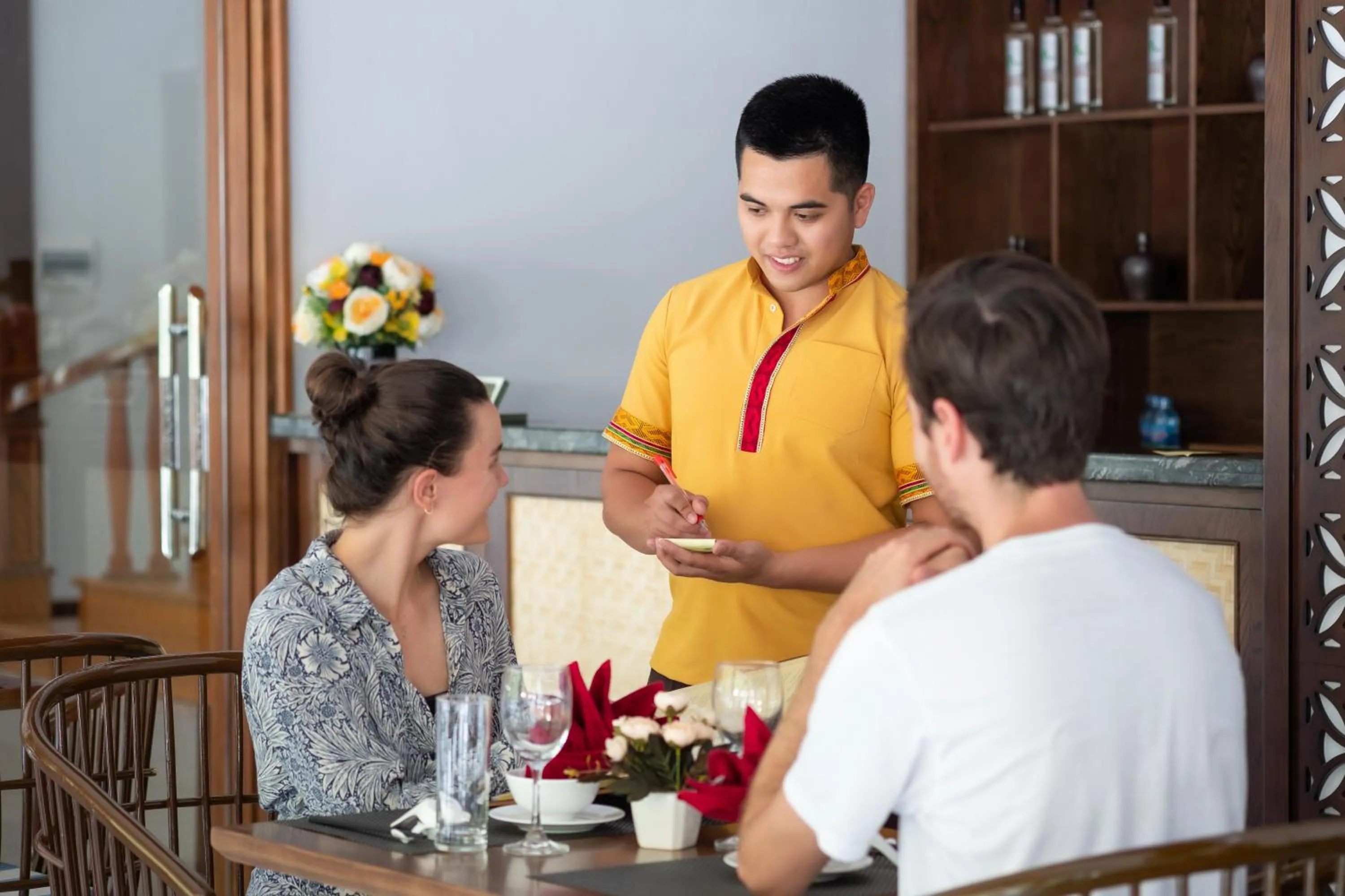 Restaurant/places to eat in Mai Chau Mountain View Resort