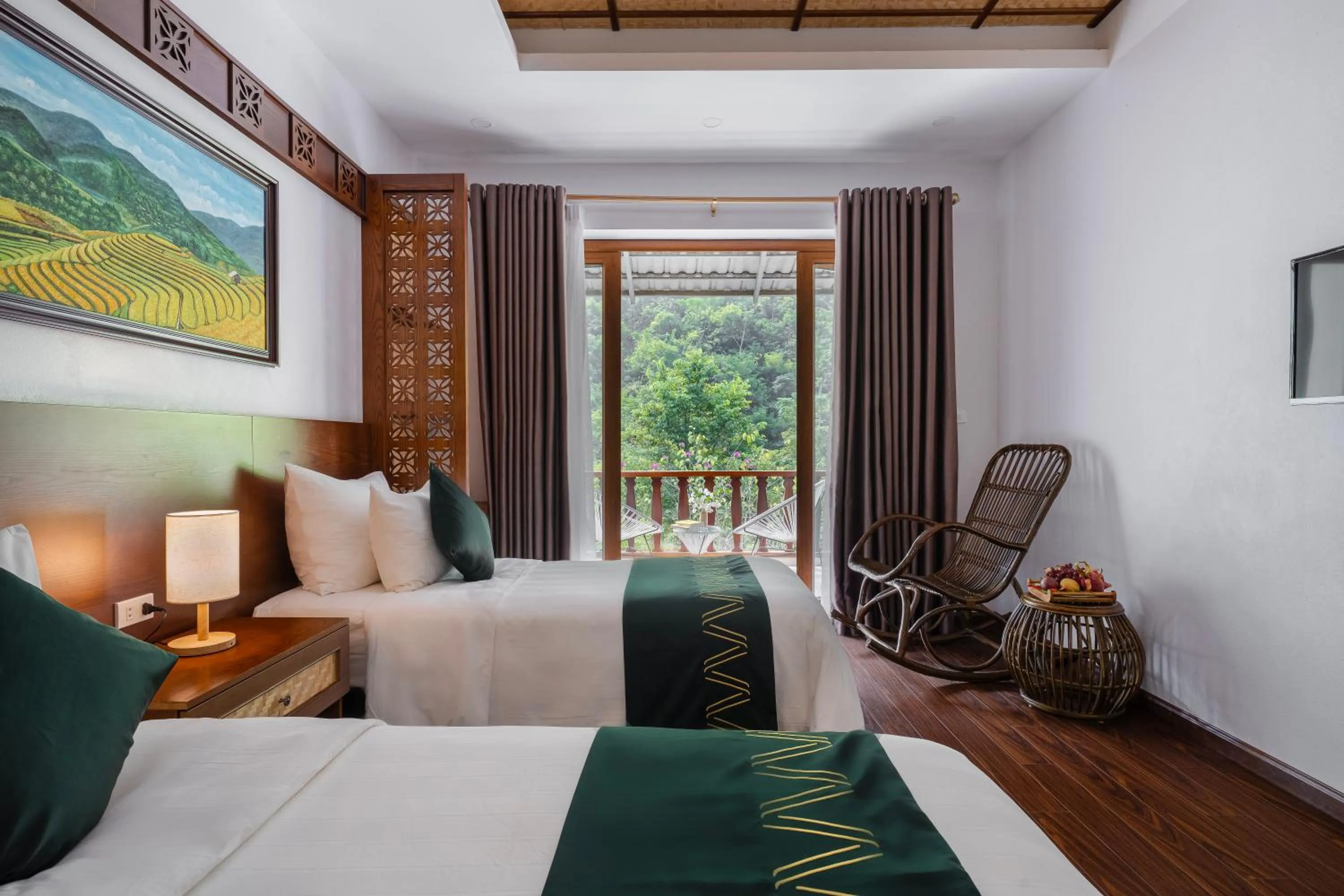Bed in Mai Chau Mountain View Resort