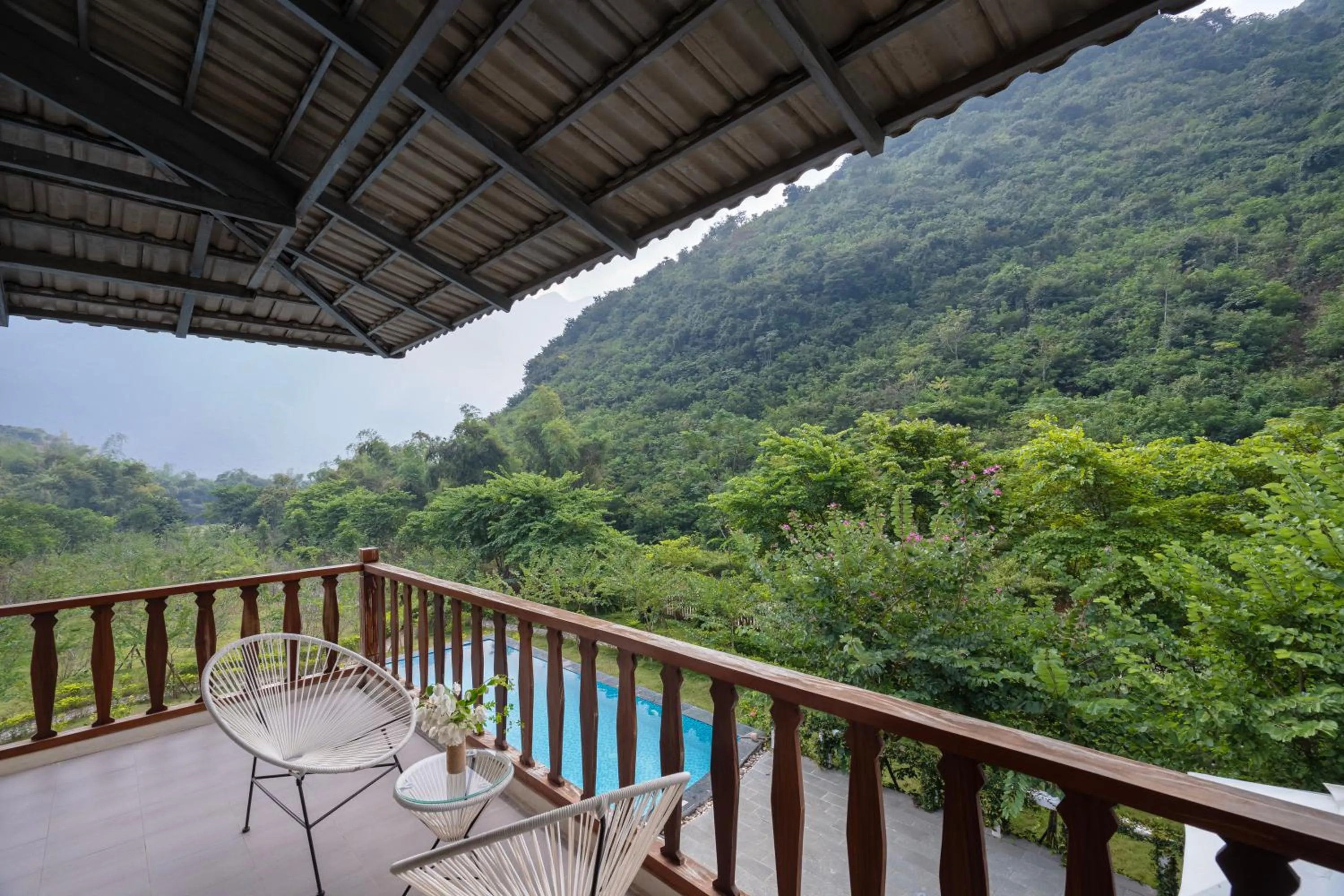 Mai Chau Mountain View Resort