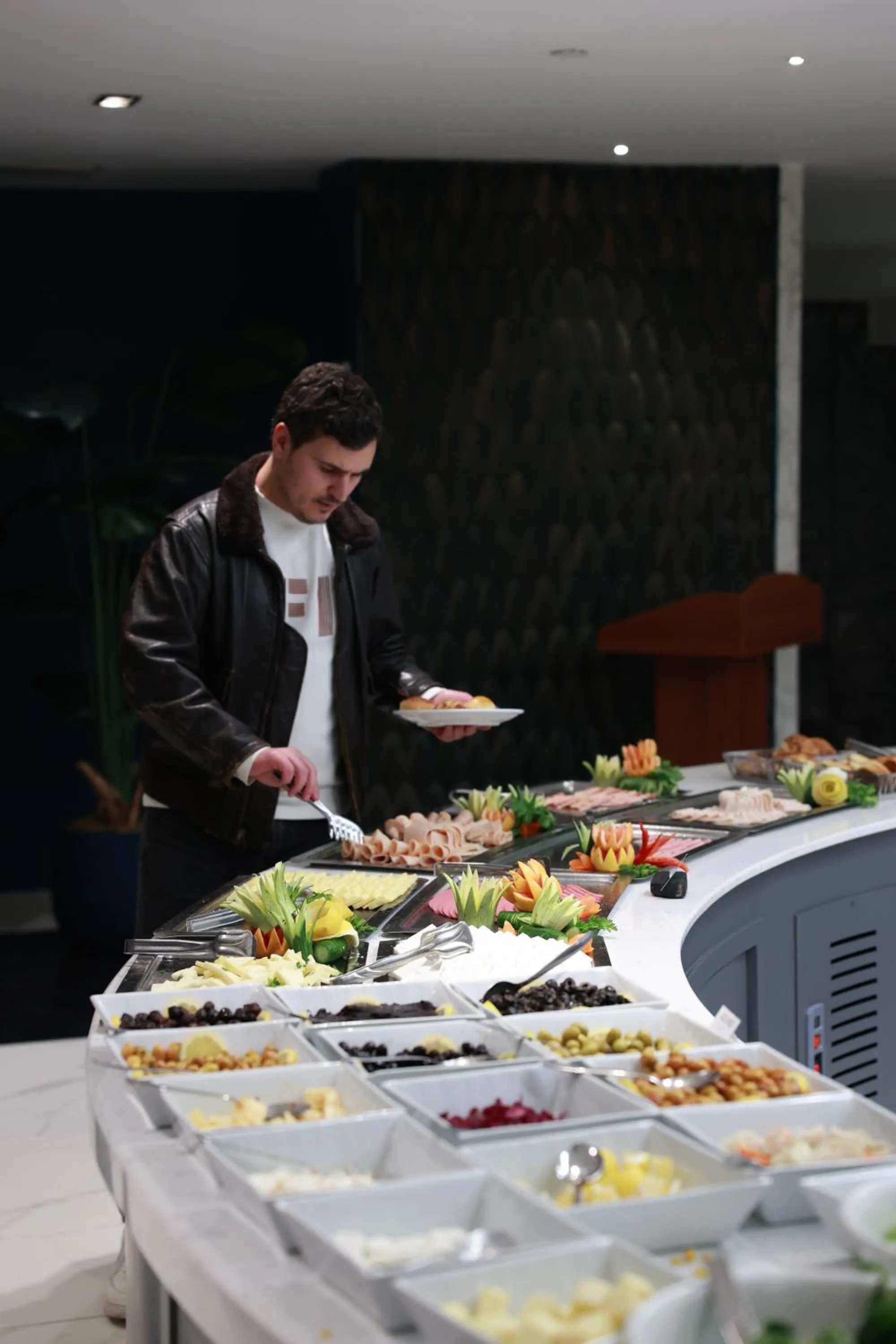 Food and drinks in Nova Plaza Crystal Hotel & Spa