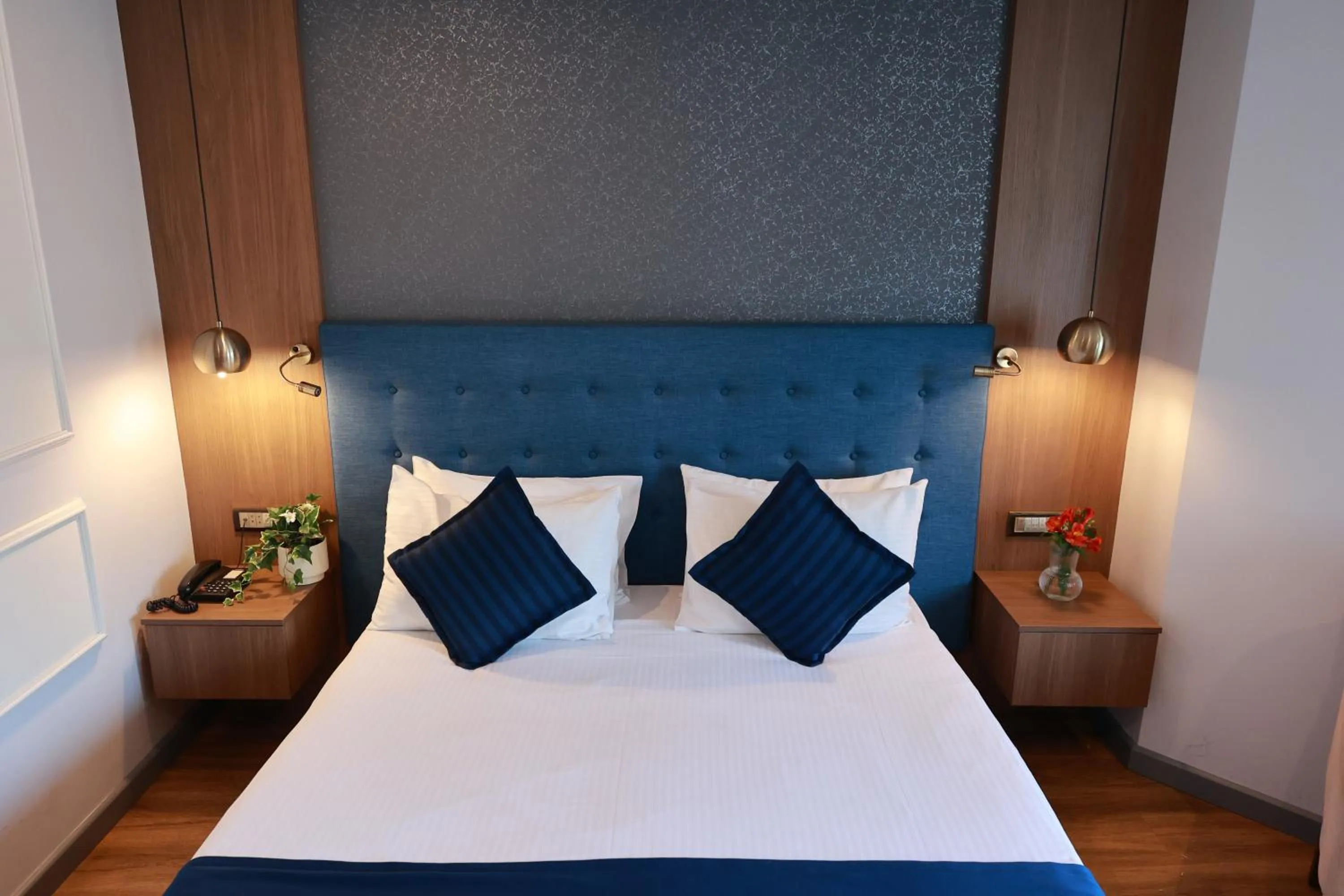 Bed in Nova Plaza Crystal Hotel & Spa