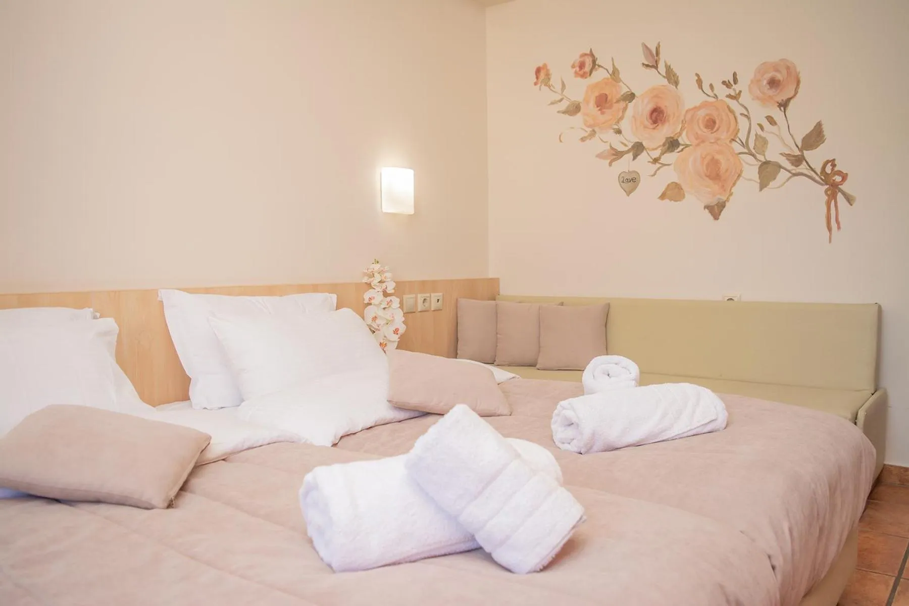 Bedroom, Bed in Platamon Centrale