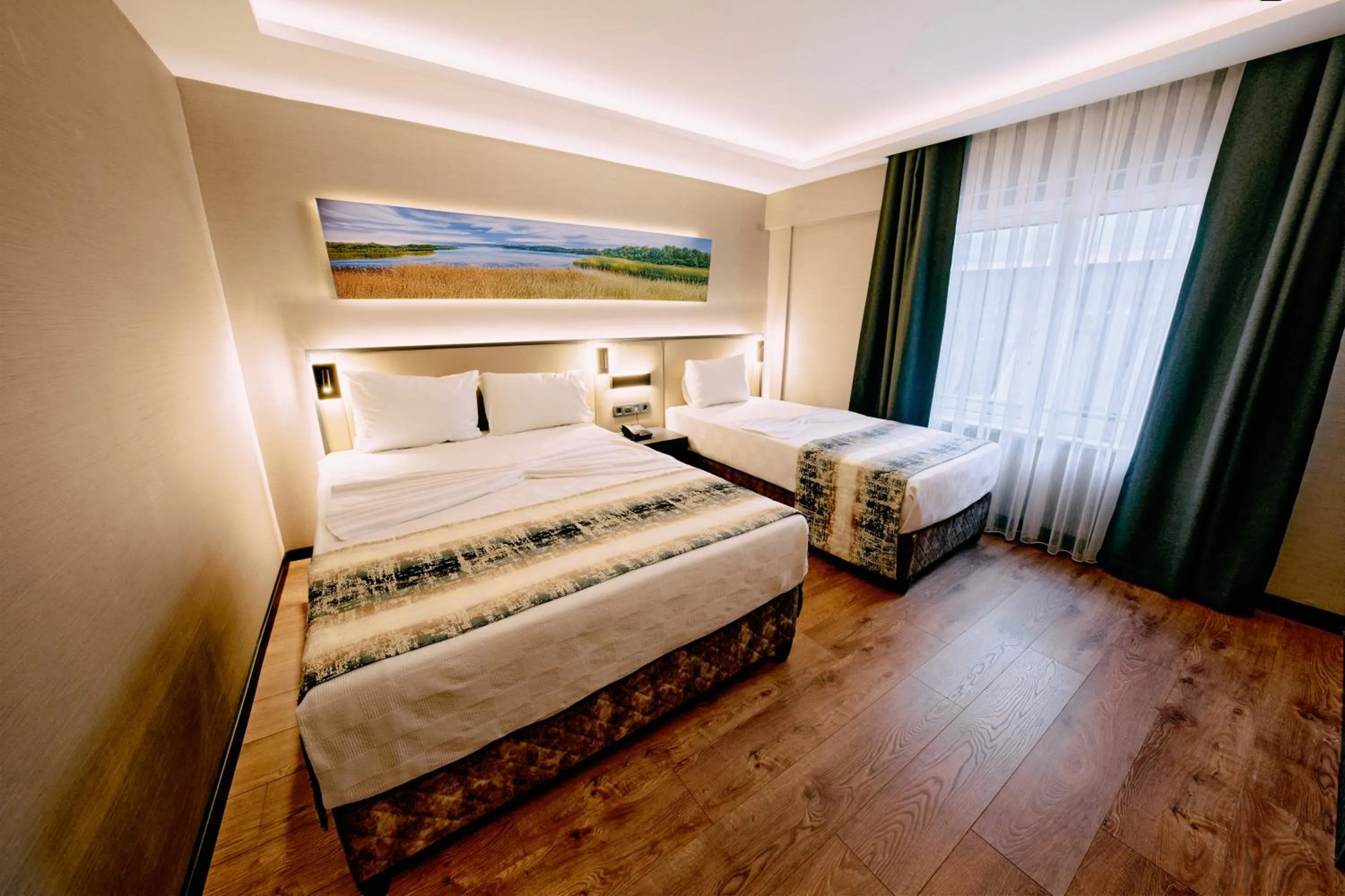 Bed in Osmanbey Fatih Hotel