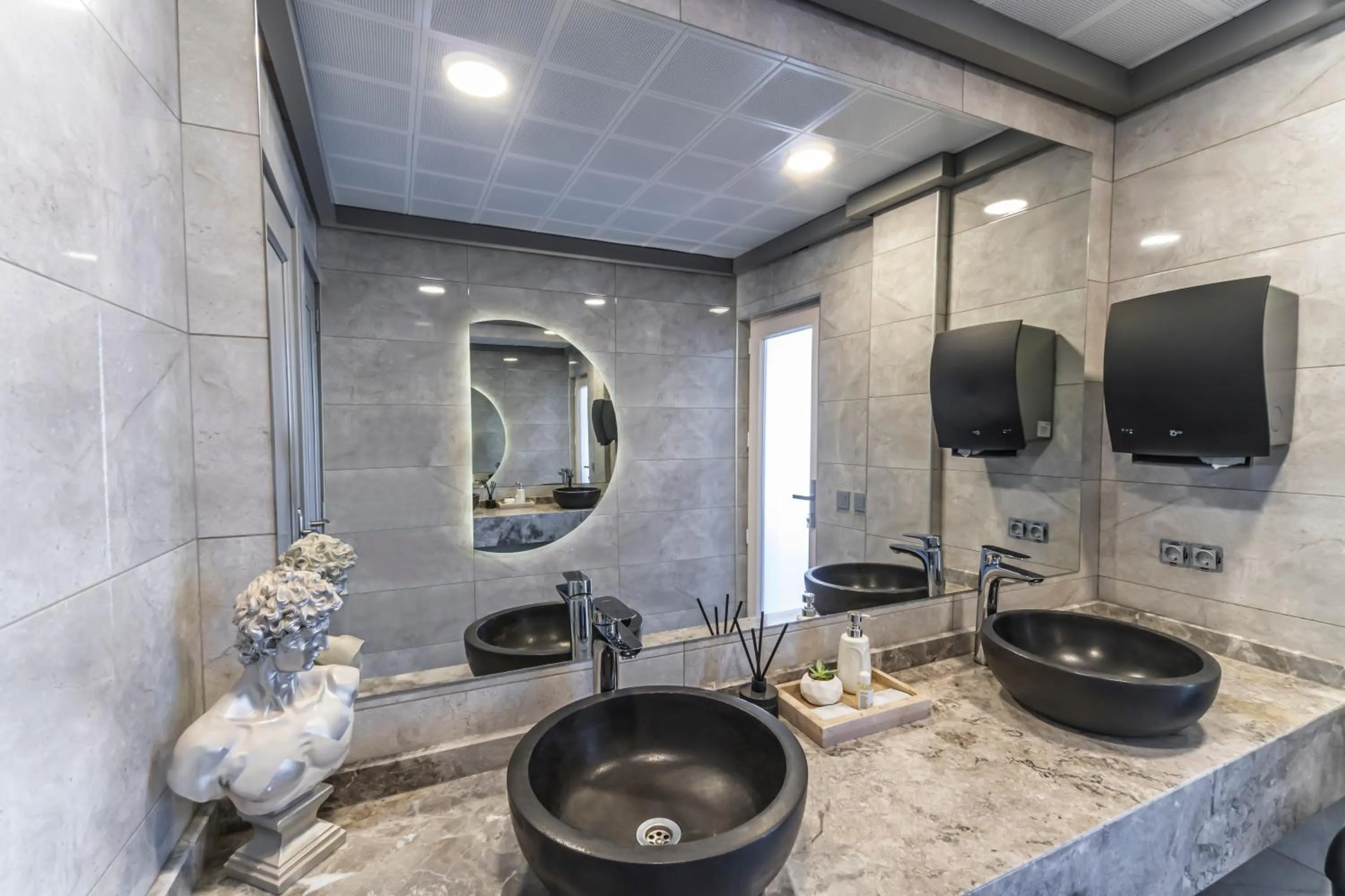 Bathroom in Elementa Boutique Hotel - Adults Only