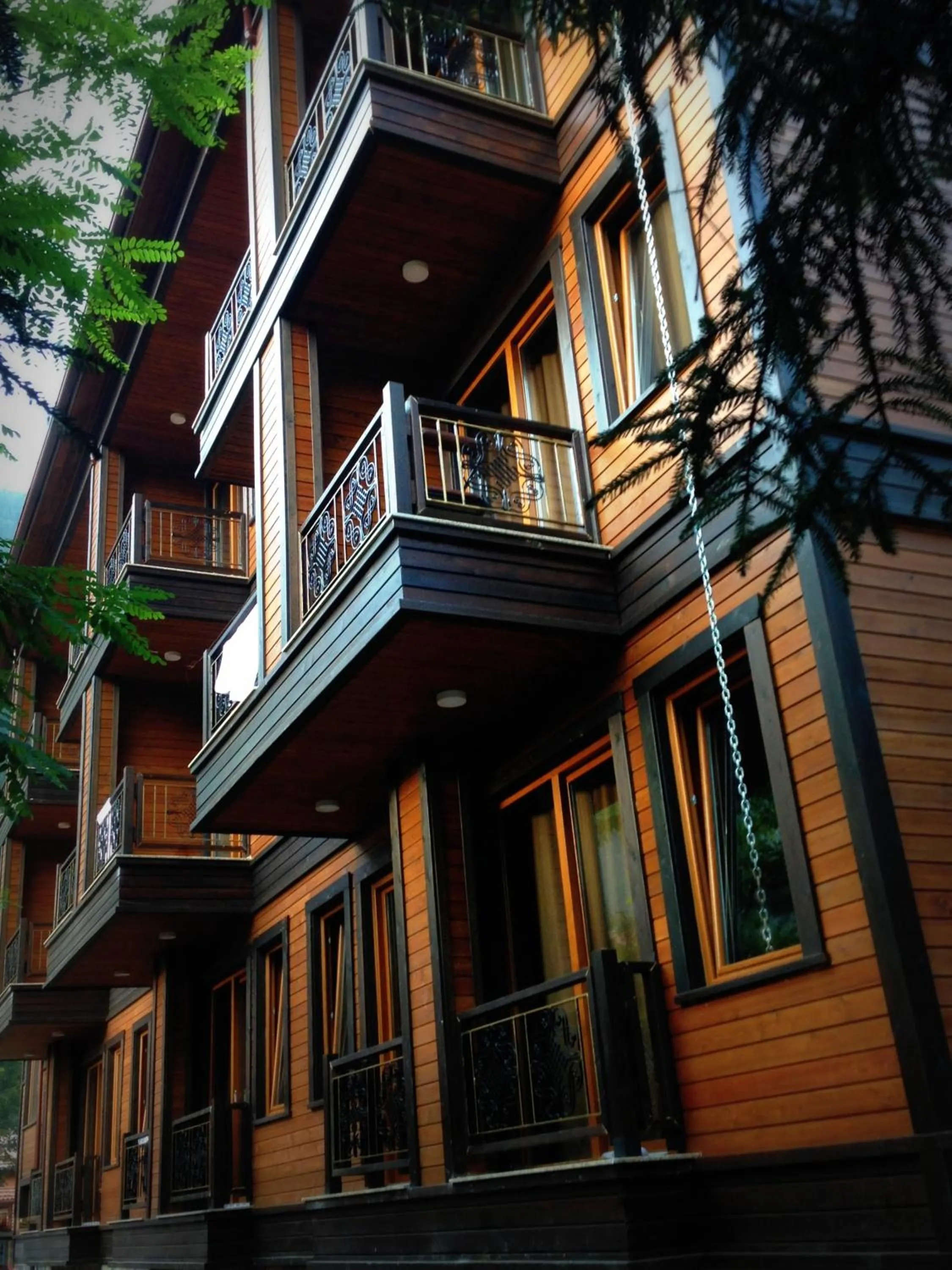 Property building in Inanlar Garden Hotel & Bungalow