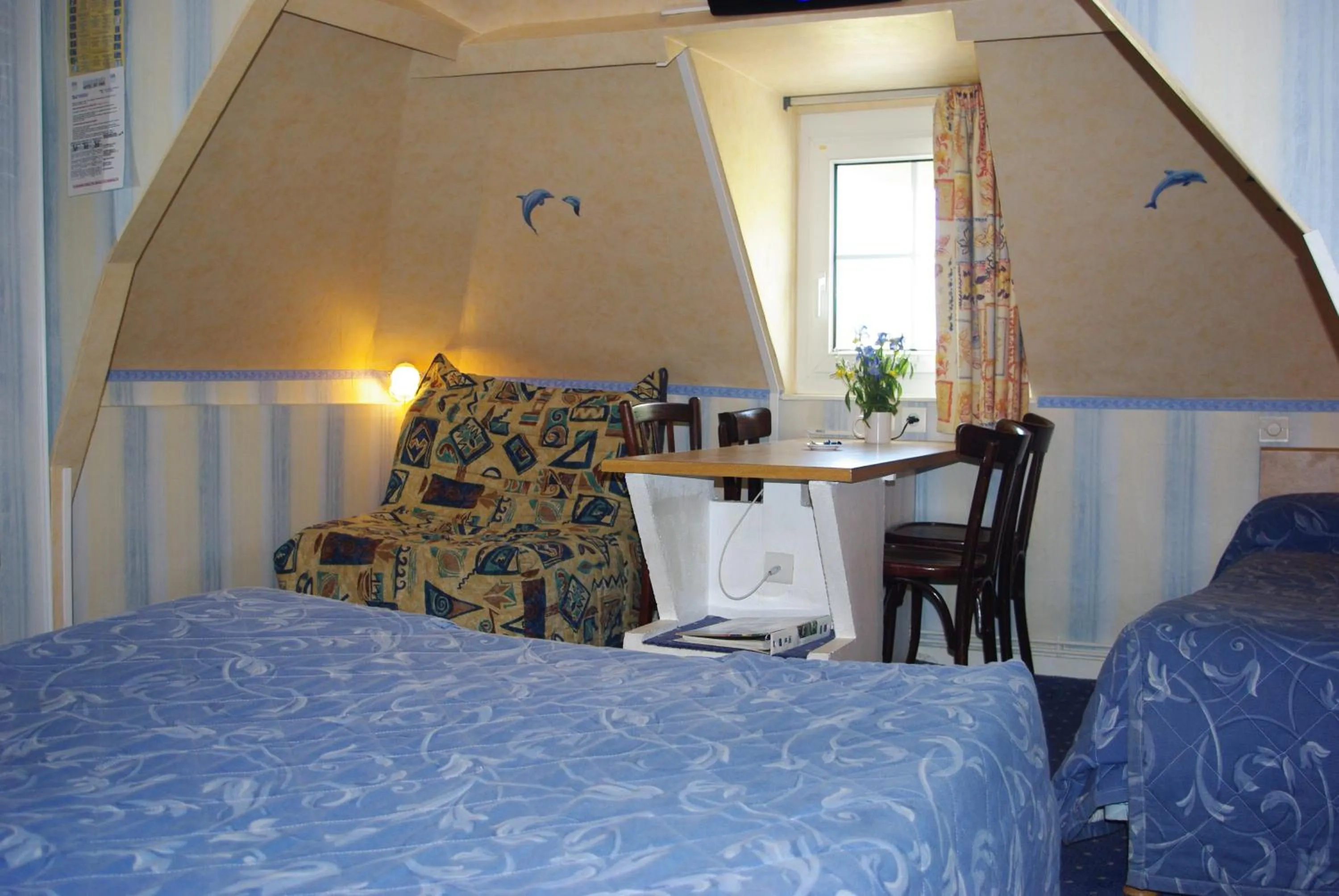 Bedroom in Hotel Du Parc