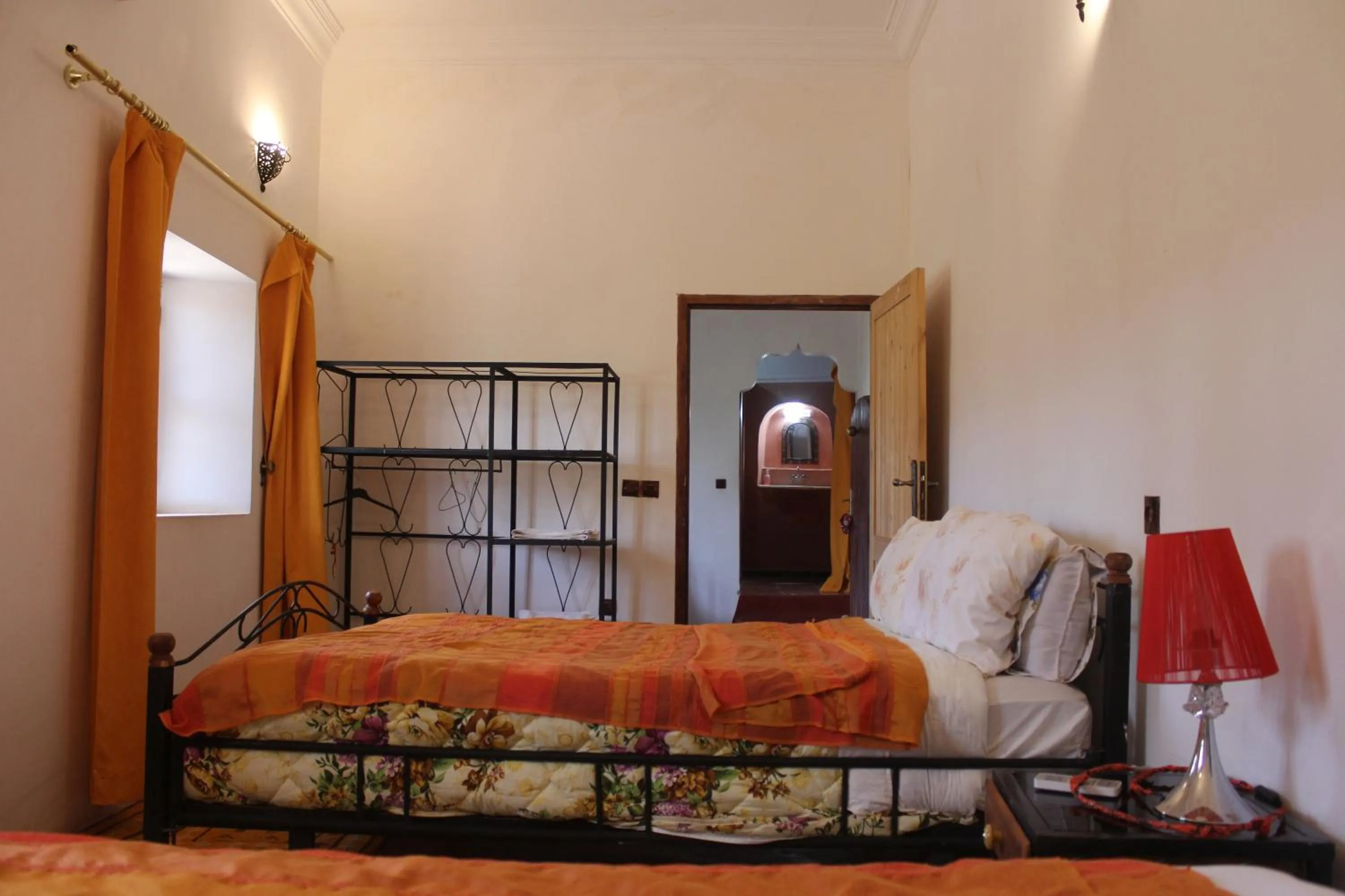 Bed in Chez Yacob kasbah