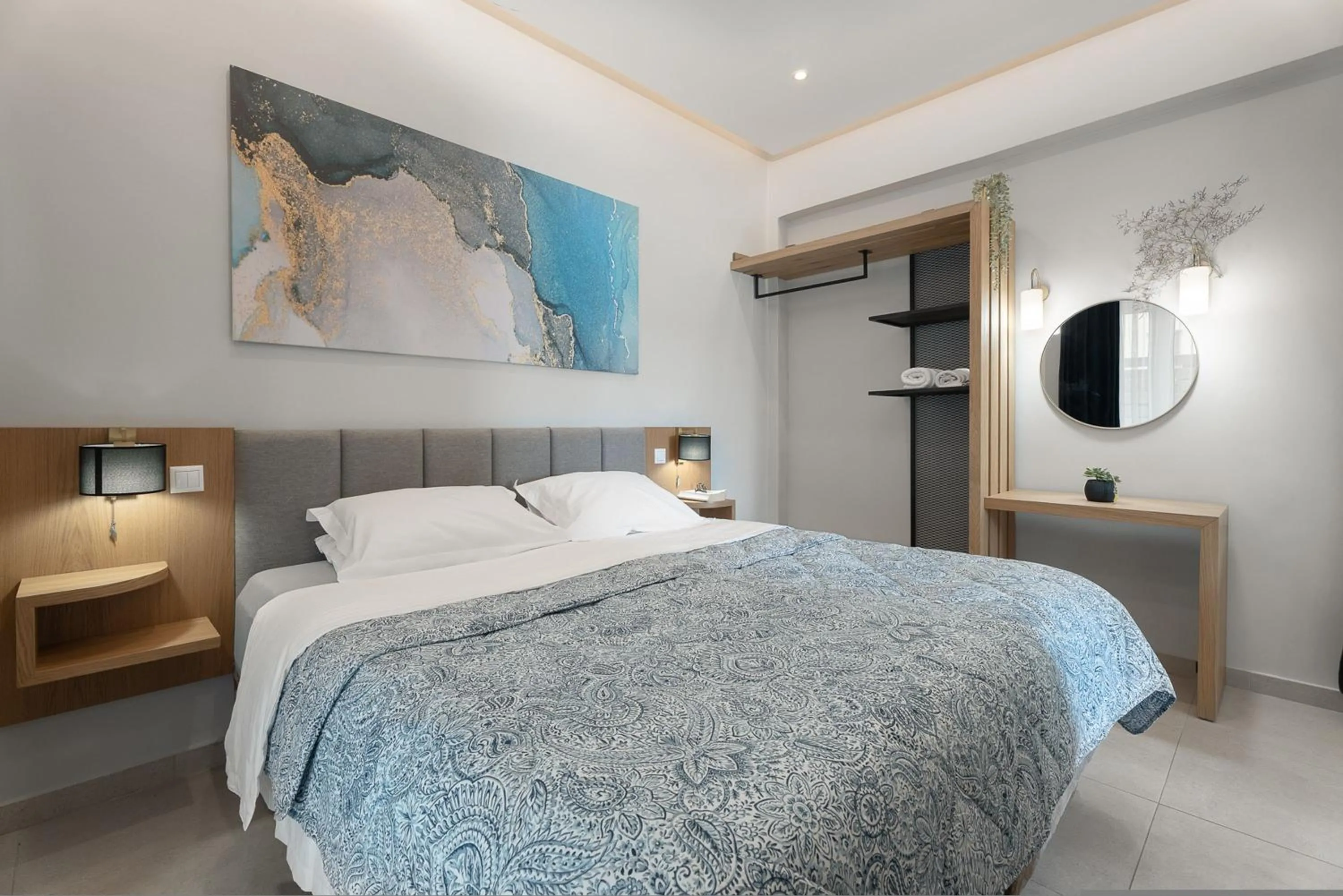 Bed in Captain's Seafront Apartments