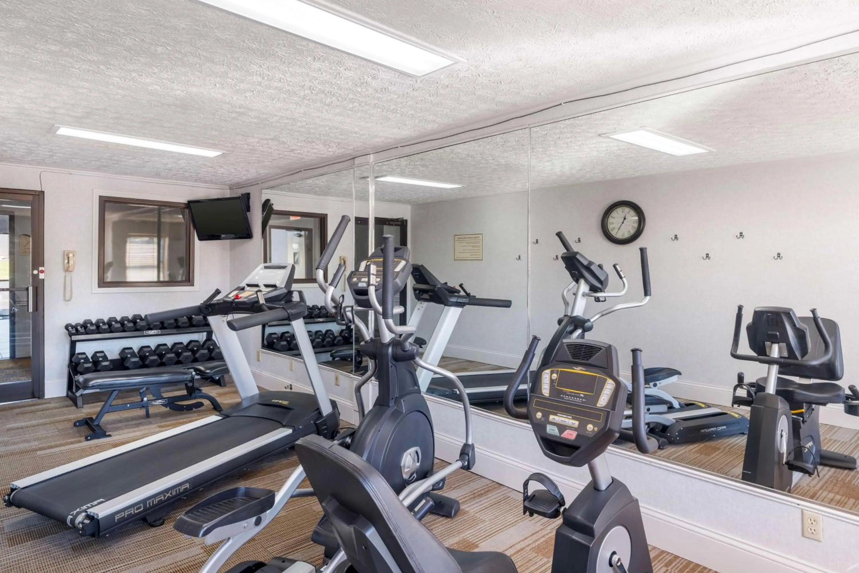 Fitness centre/facilities in Best Western Campbellsville Inn