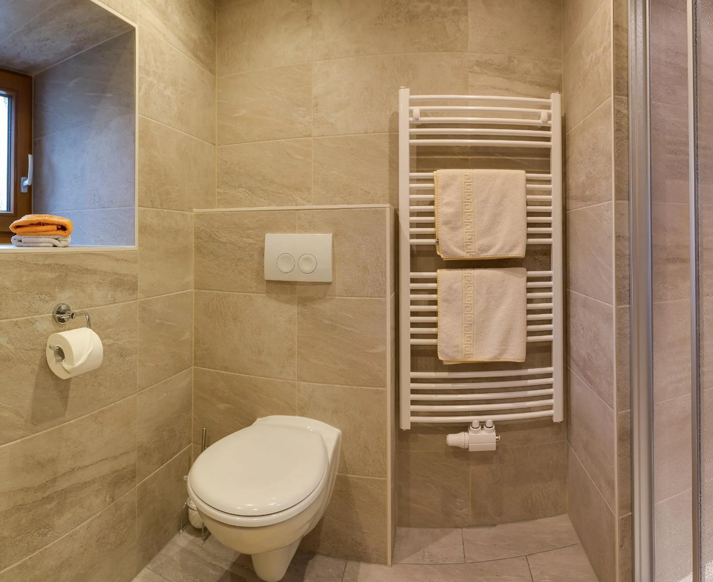 Toilet in Albert'n Haus