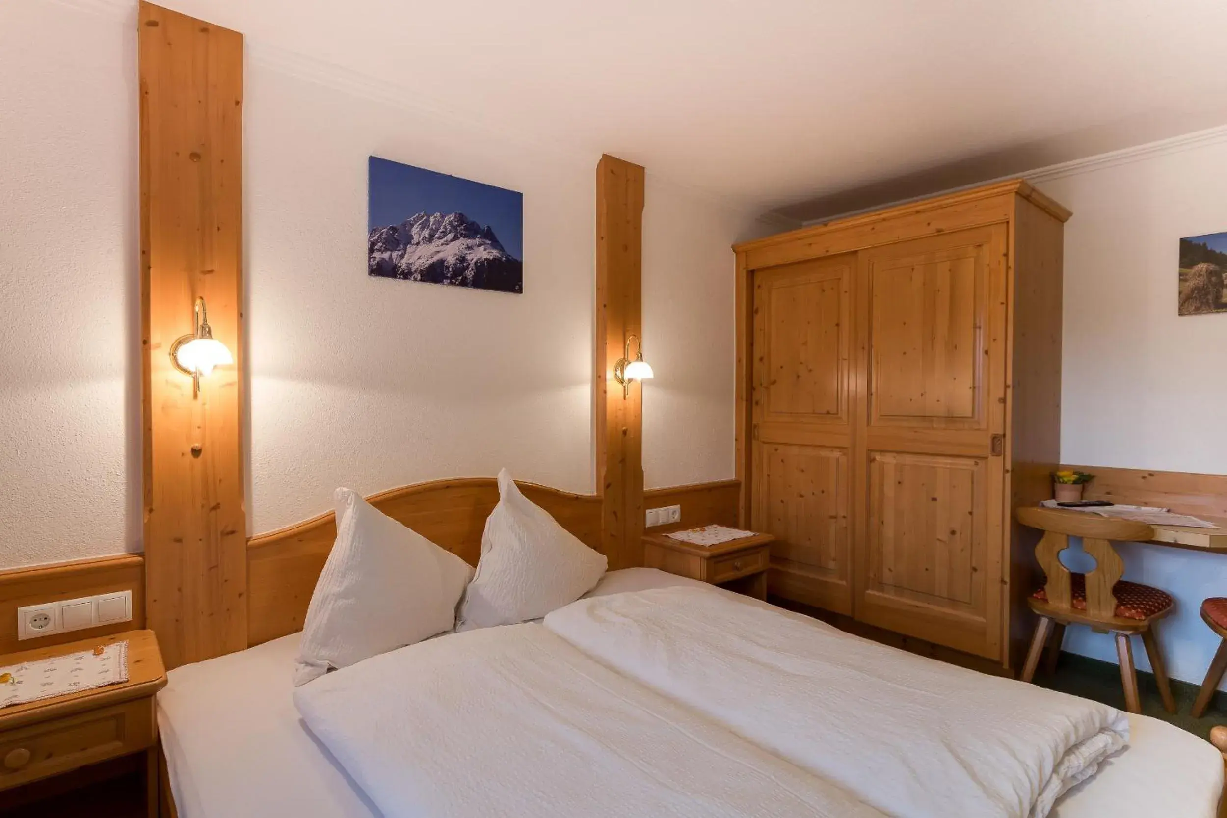 Double Room in Albert'n Haus Double Room in Albert'n Haus